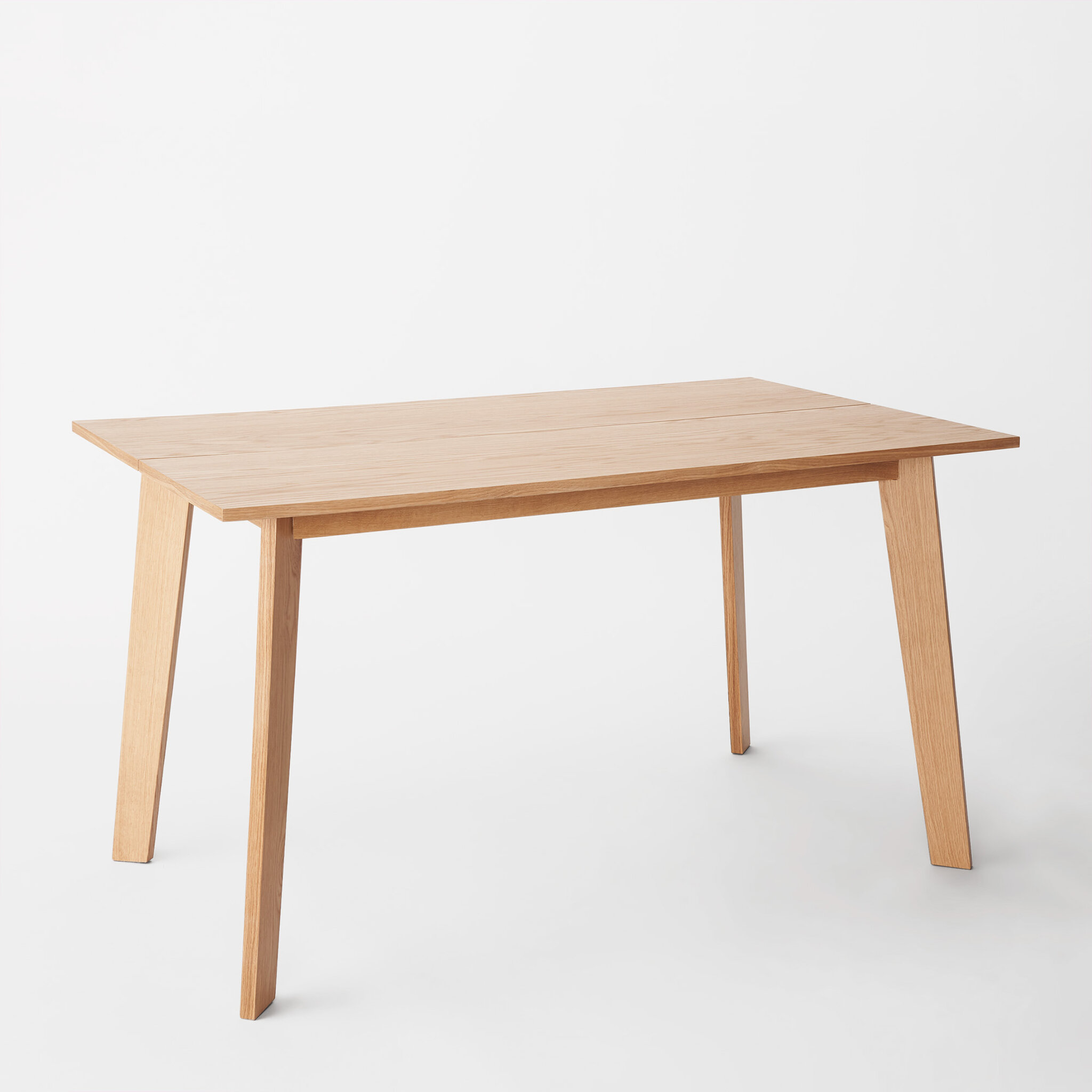 Matbord BEATA, L135xW80xH74cm
