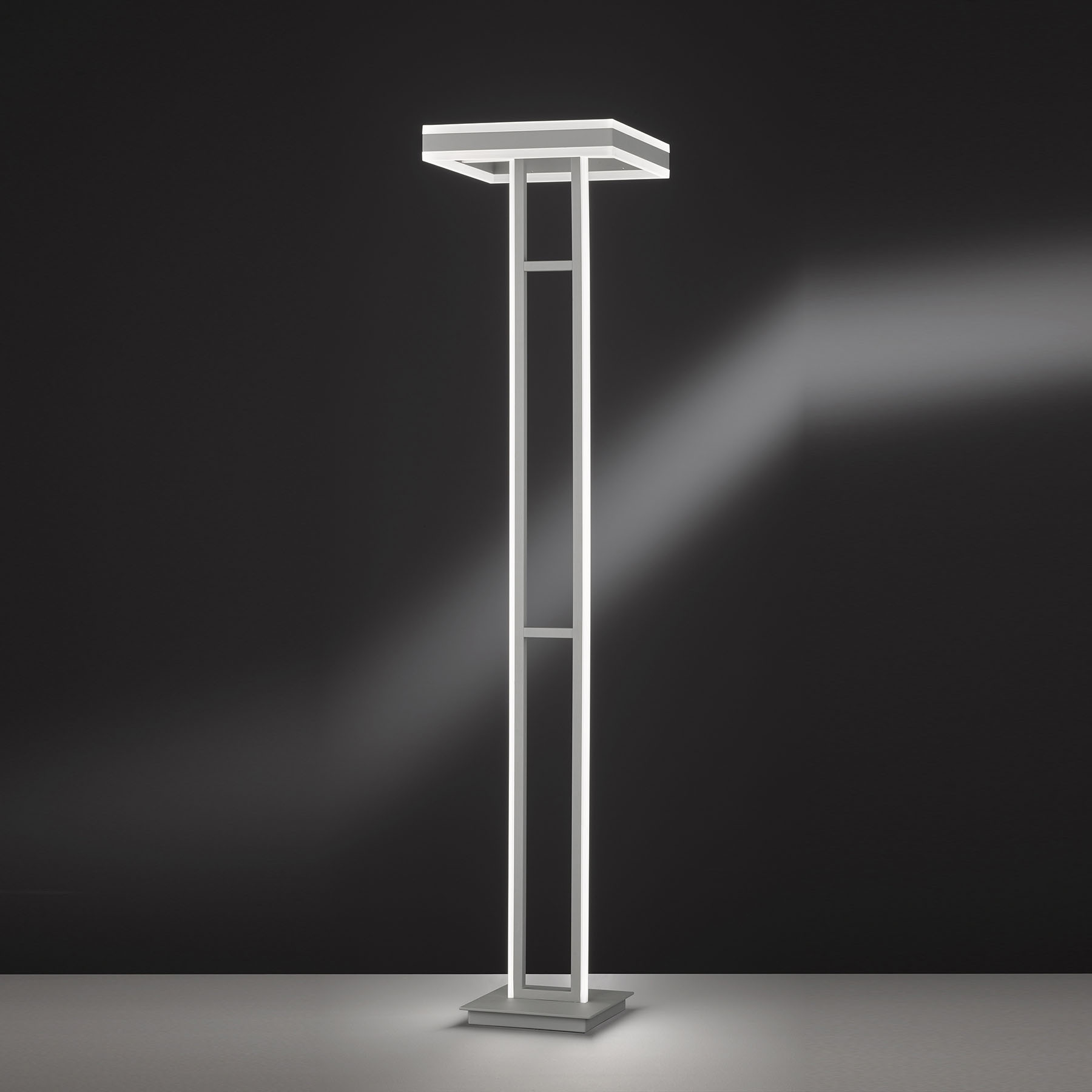 LED-golvlampa Kemi, med fjärrkontroll, kantig