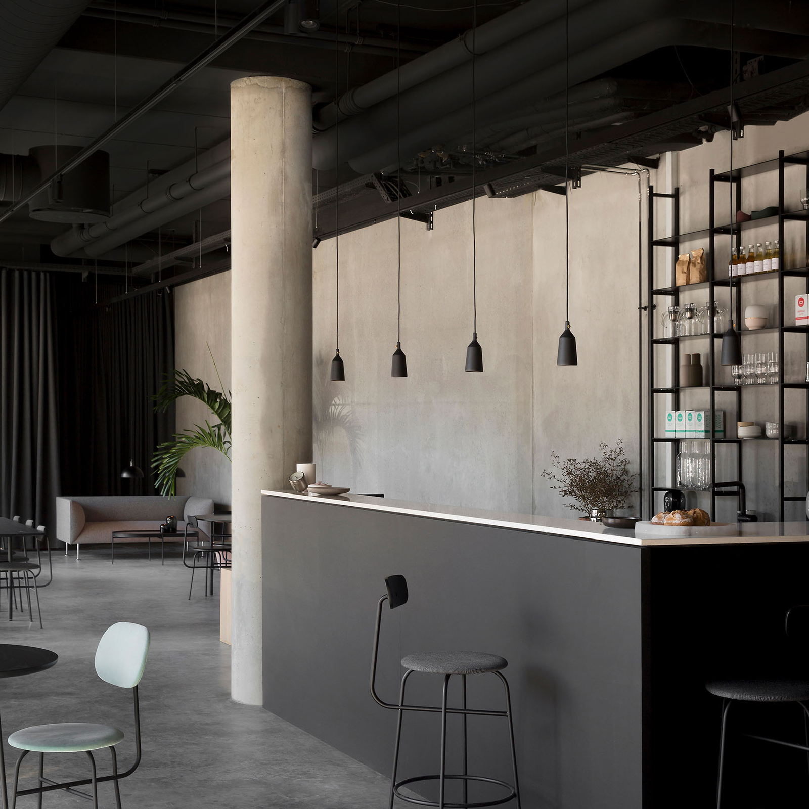 Menu Cast LED-hänglampa i svart, Shape 3