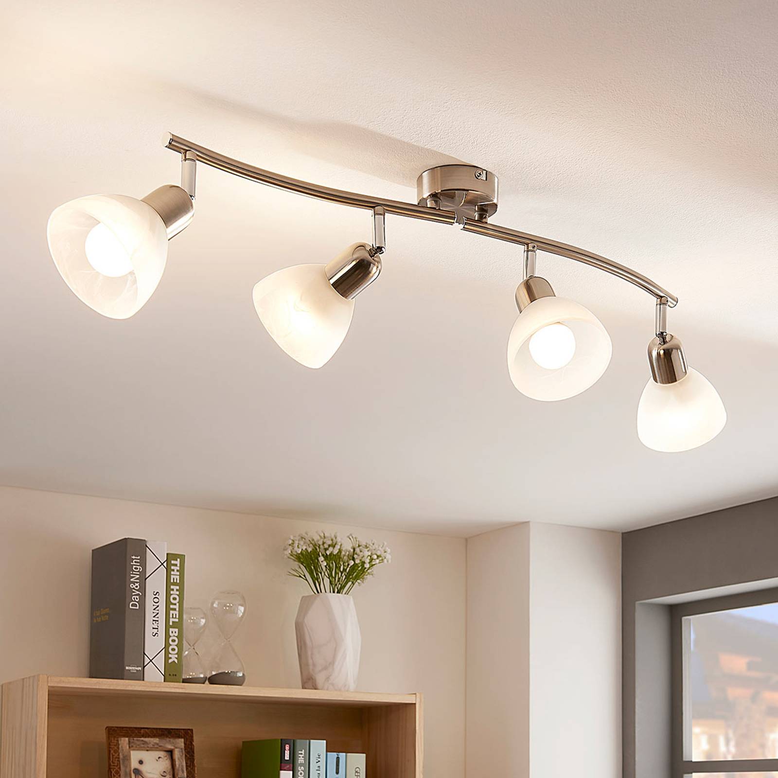 Diskret LED-taklampa Paulina, 4 ljuskällor
