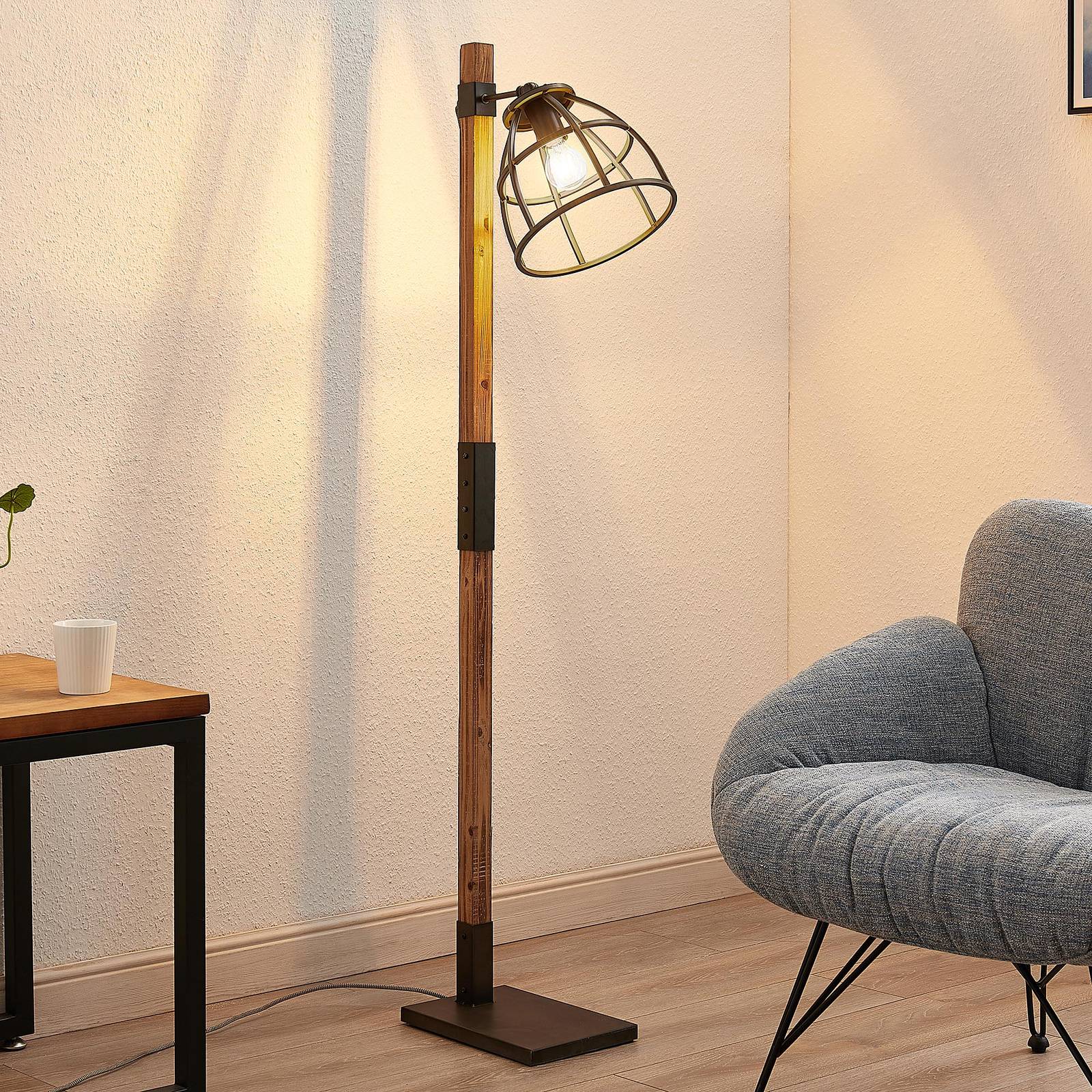 Lindby Tanina golvlampa med burskärm