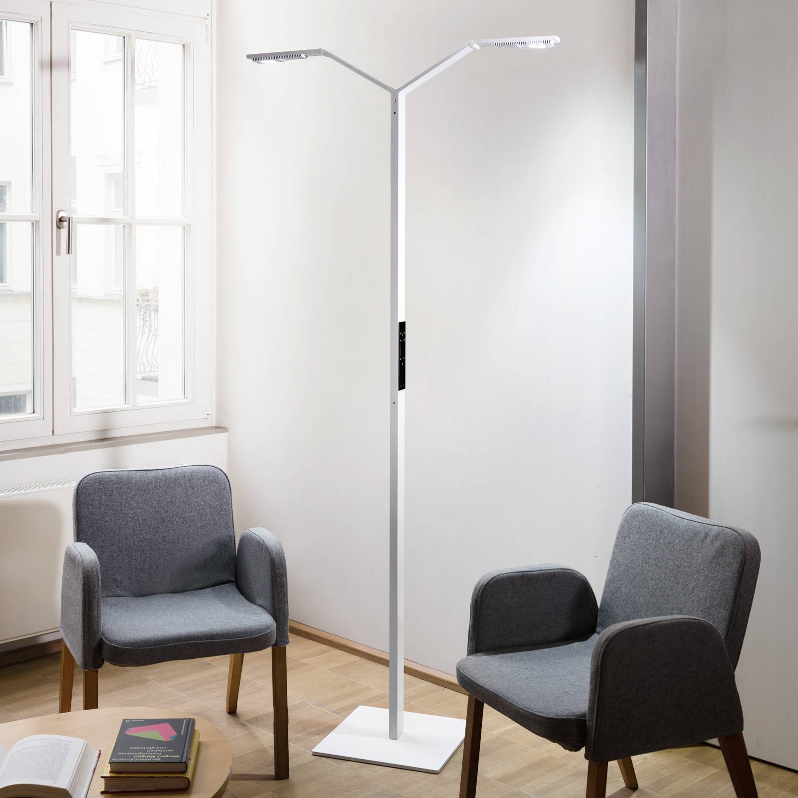 Luctra Floor Twin Linear LED-golvlampa vit