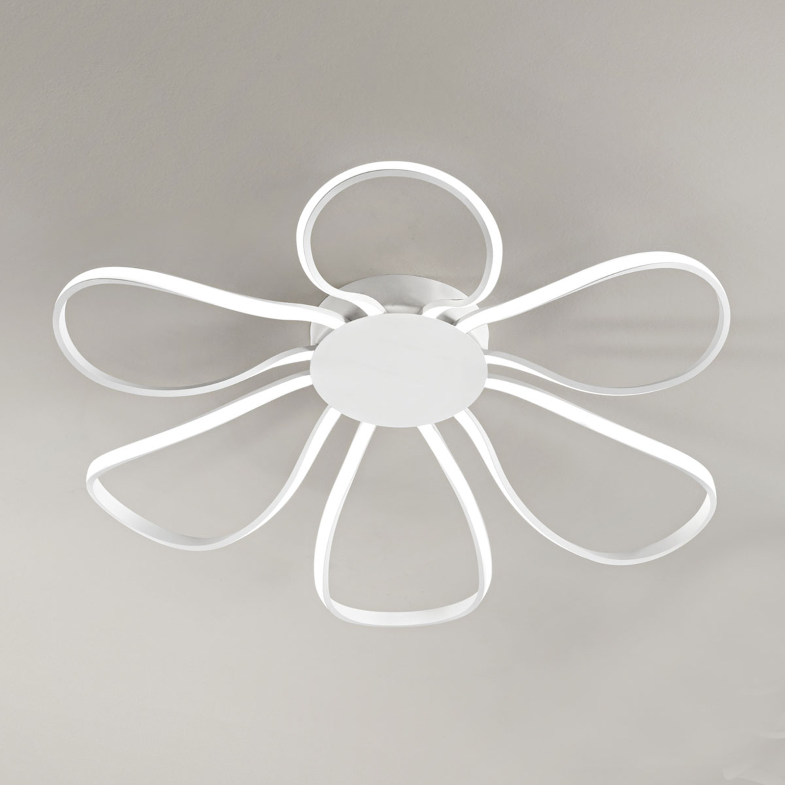 LED-taklampa Blossom, Ø 62 cm