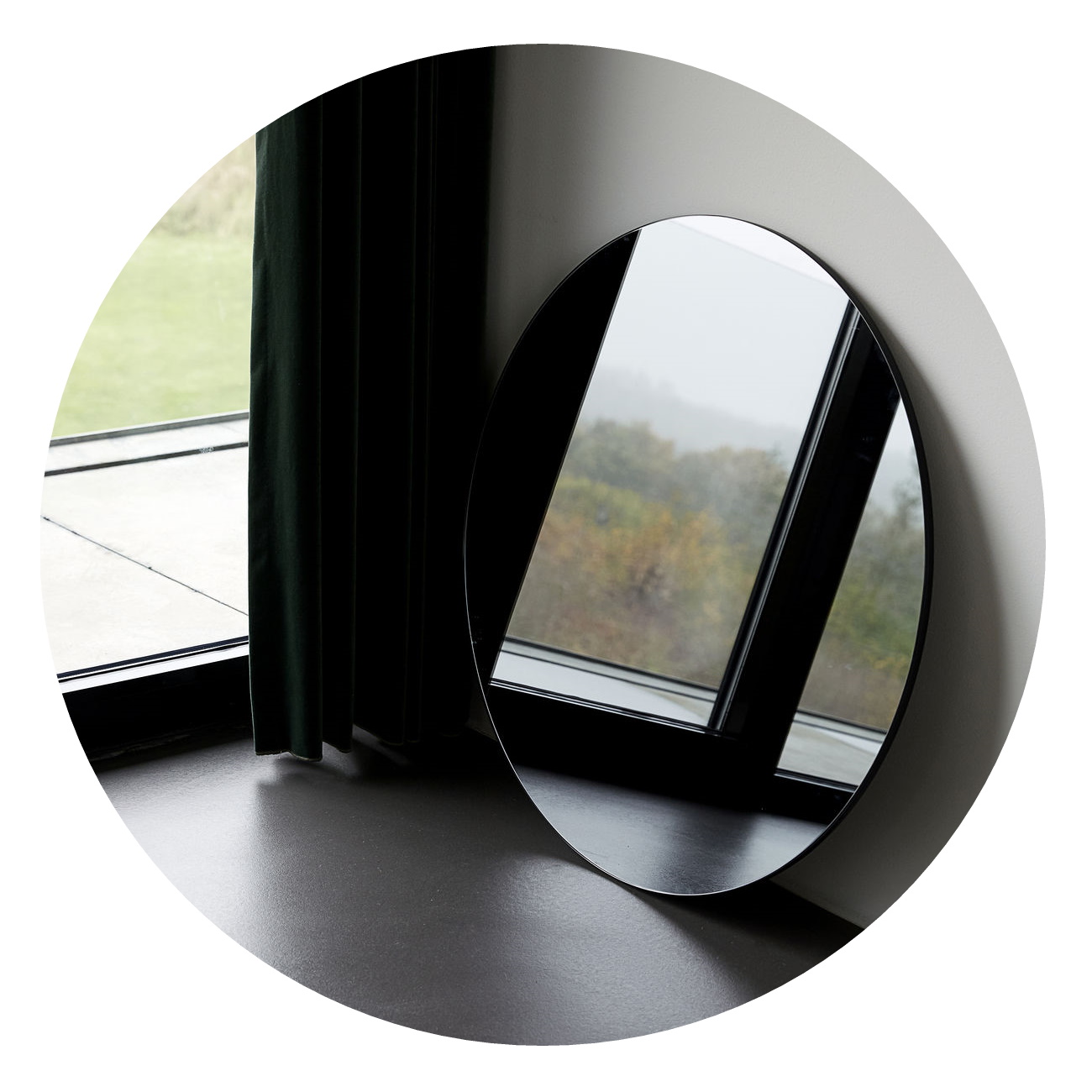 Spegel Ø 80cm grå WALLS MIRROR, House Doctor