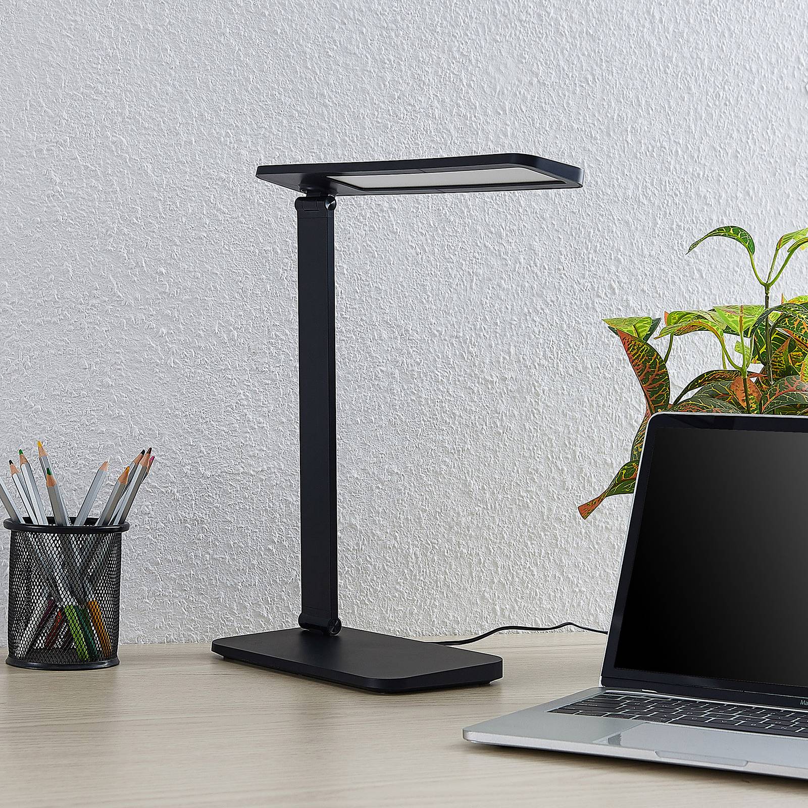 Lindby Hannjo LED-skrivbordslampa CCT med dimmer