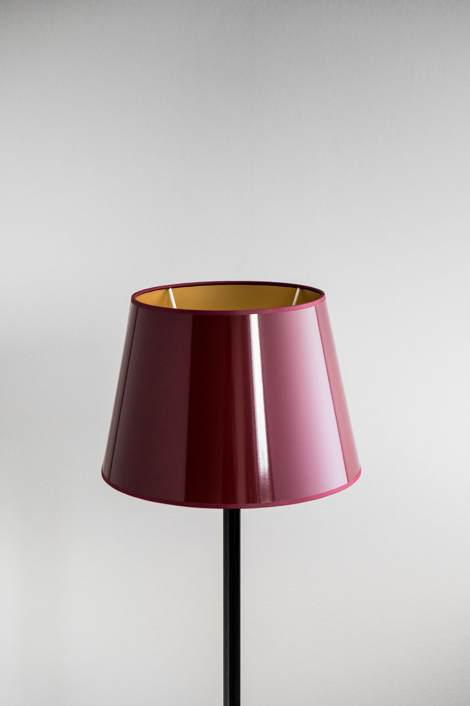 Lampskärm lack rund 30 cm engelsk röd