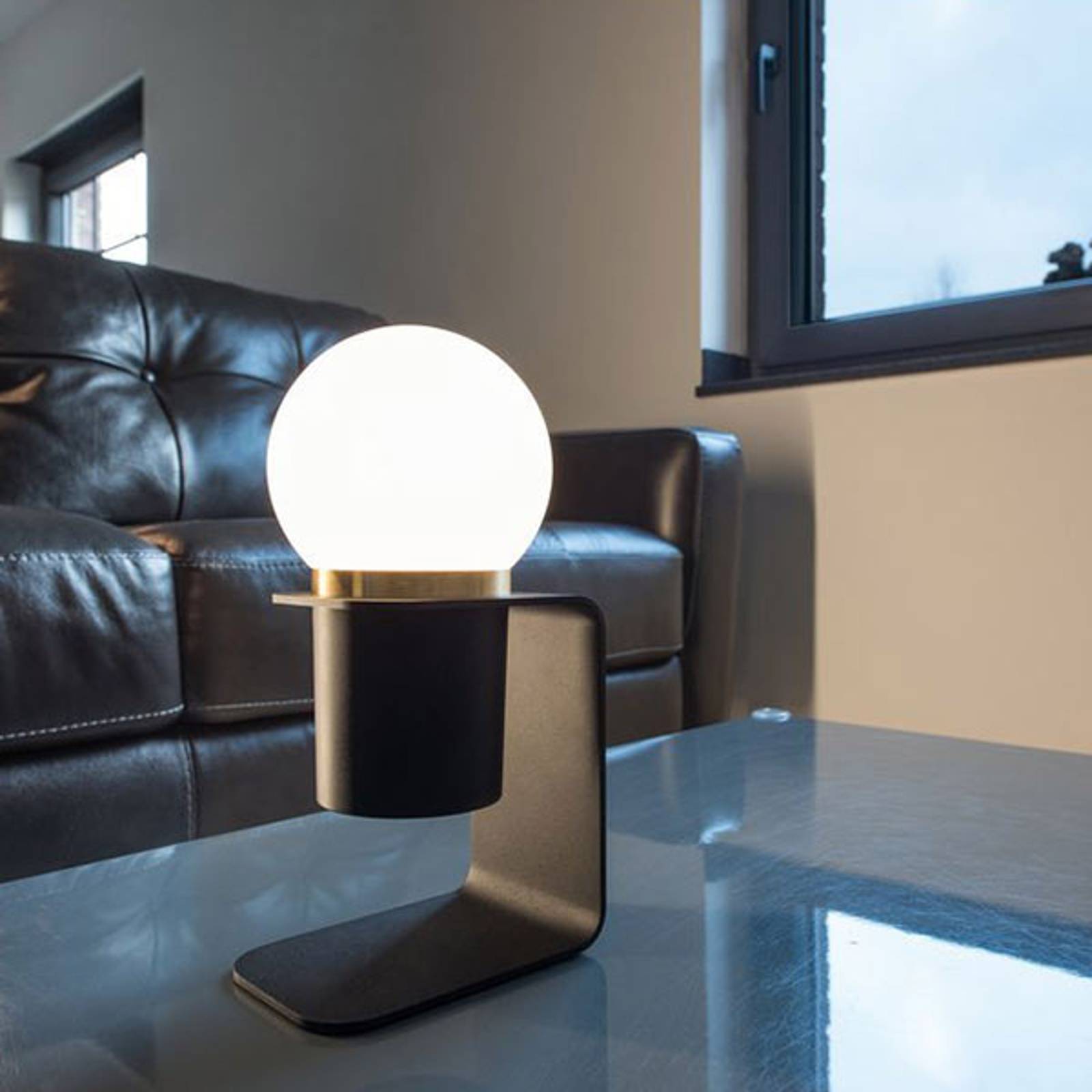 SLV Tonila LED-bordslampa svart/mässing