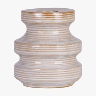 Riddle shape ljusstake offwhite