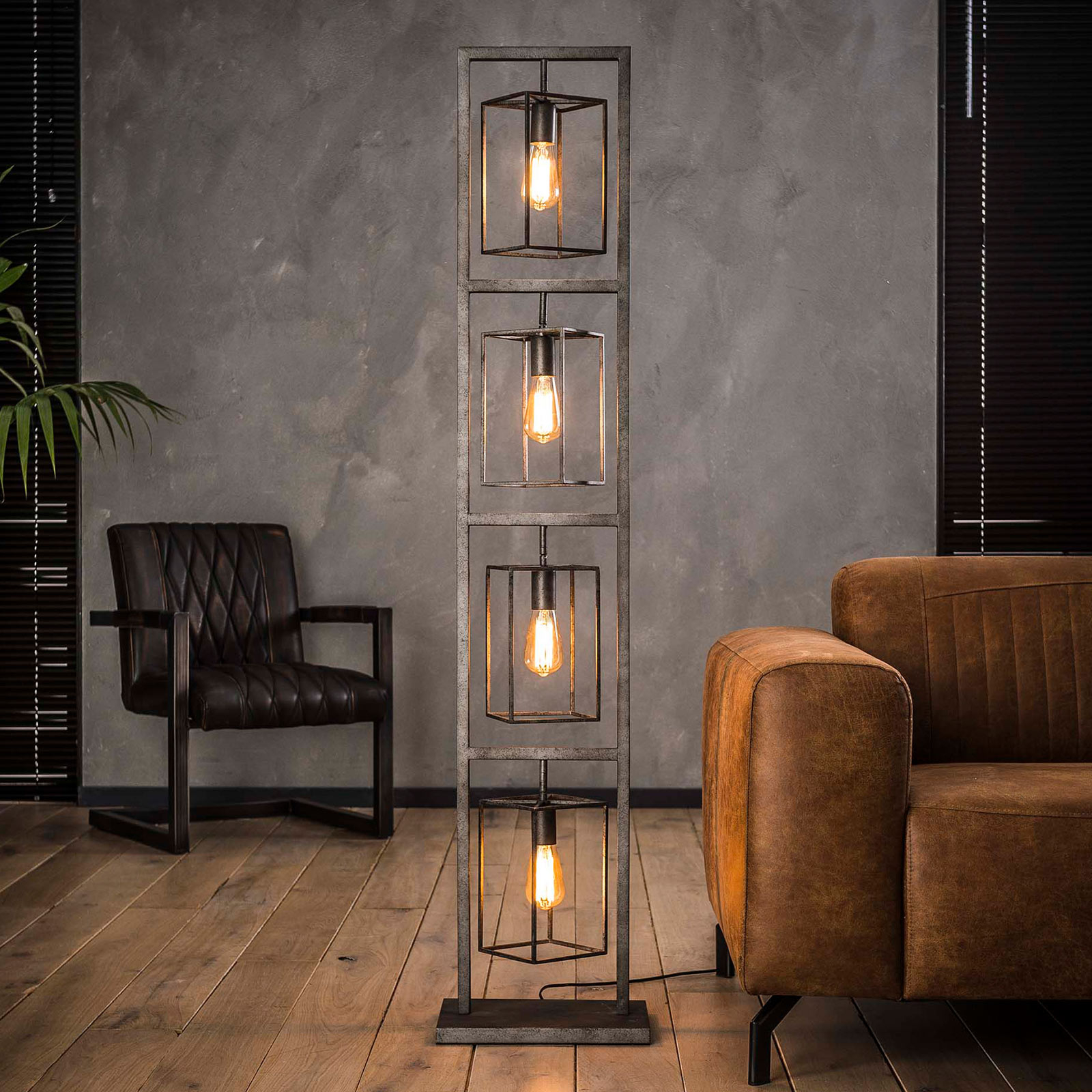 Golvlampa Perpendillumina, 4 lampor