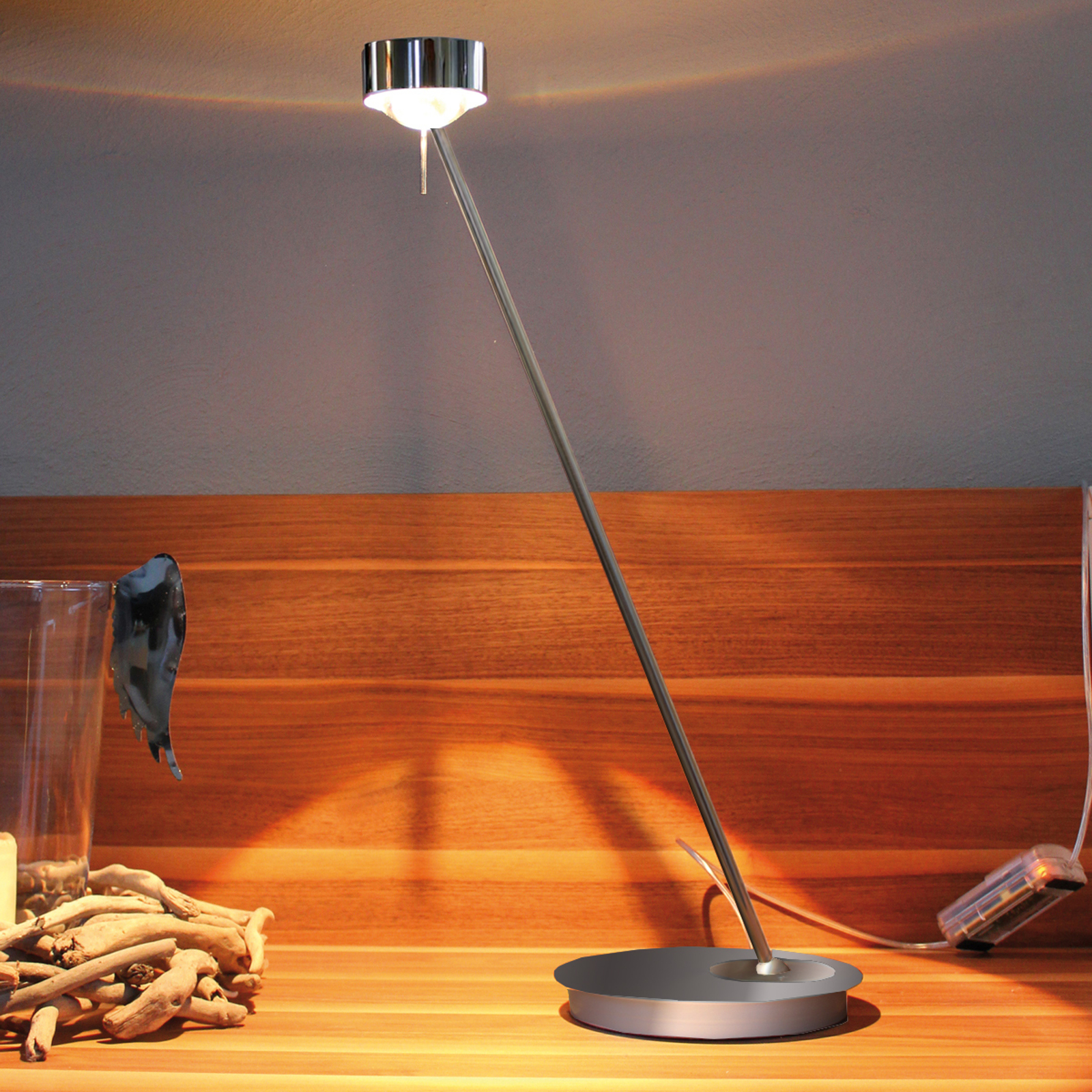 Dimbar bordslampa PUK TABLE, förkromad