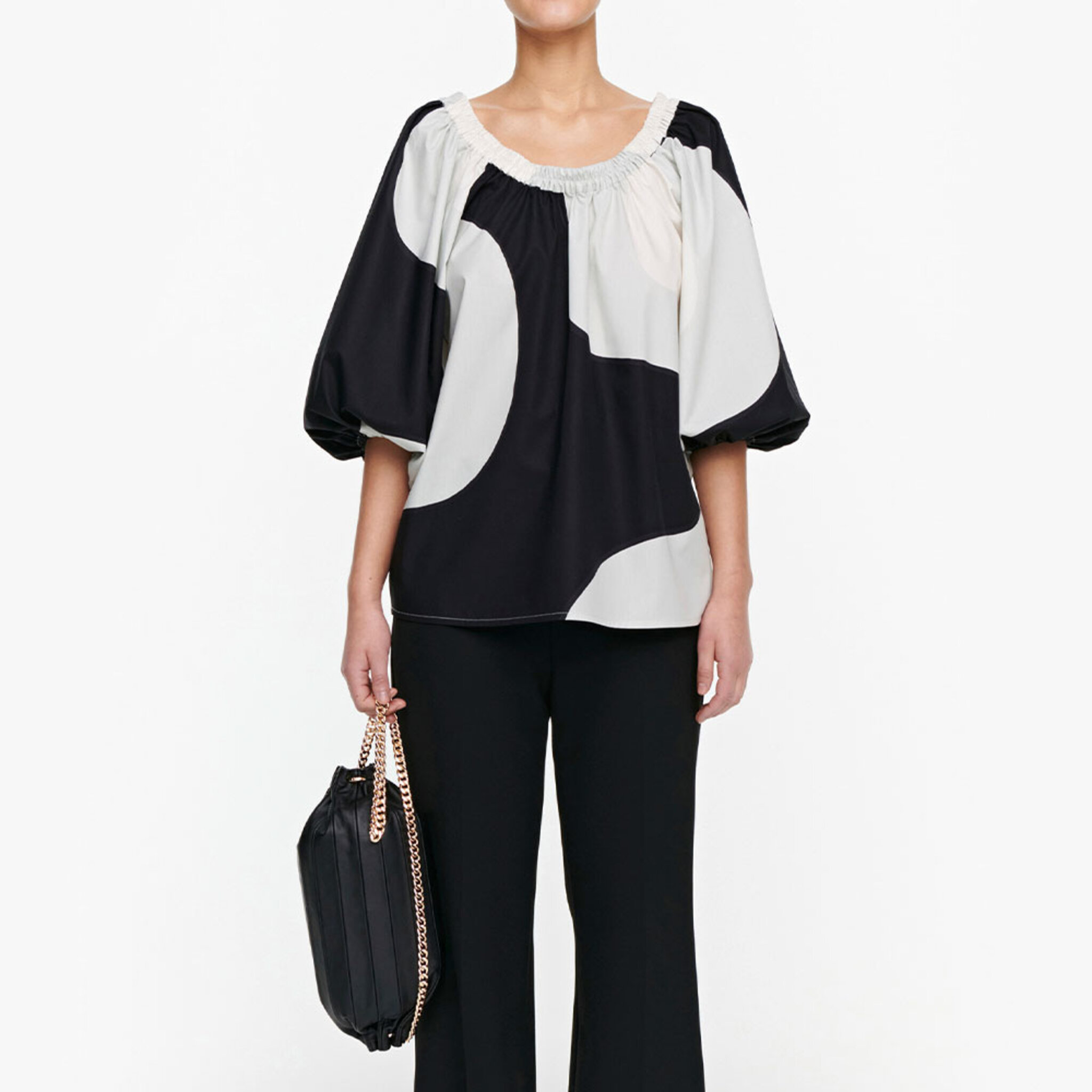 Latvojen Seireeni Shirt
