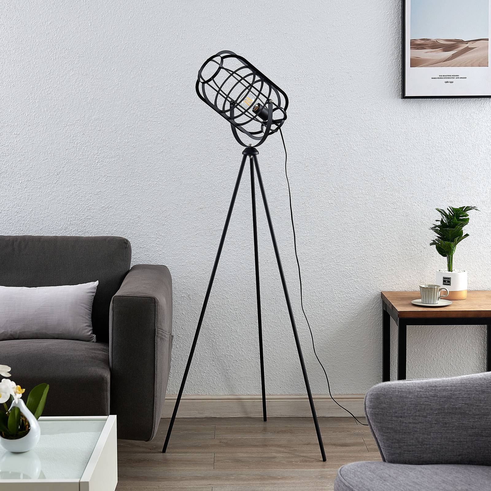 Lindby Keara golvlampa 3 ben burskärm