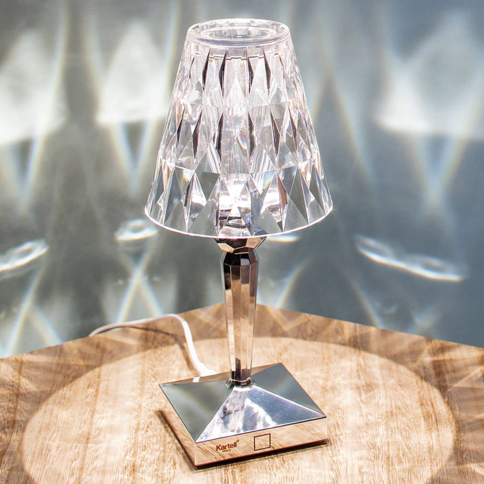 Deko-LED-bordslampa Battery med IP54, förkromad