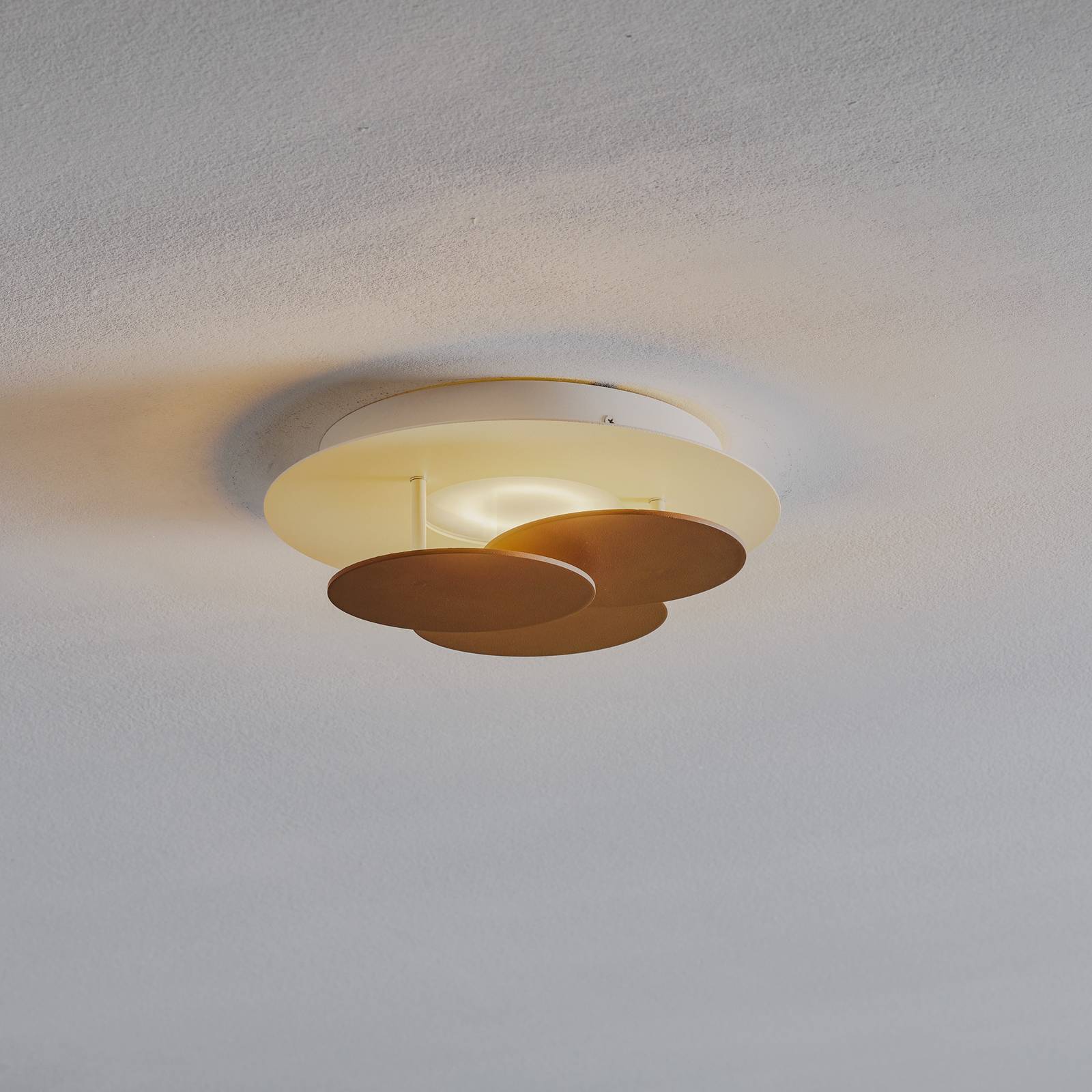 Rund LED-taklampa Nuvola i gråbrunt