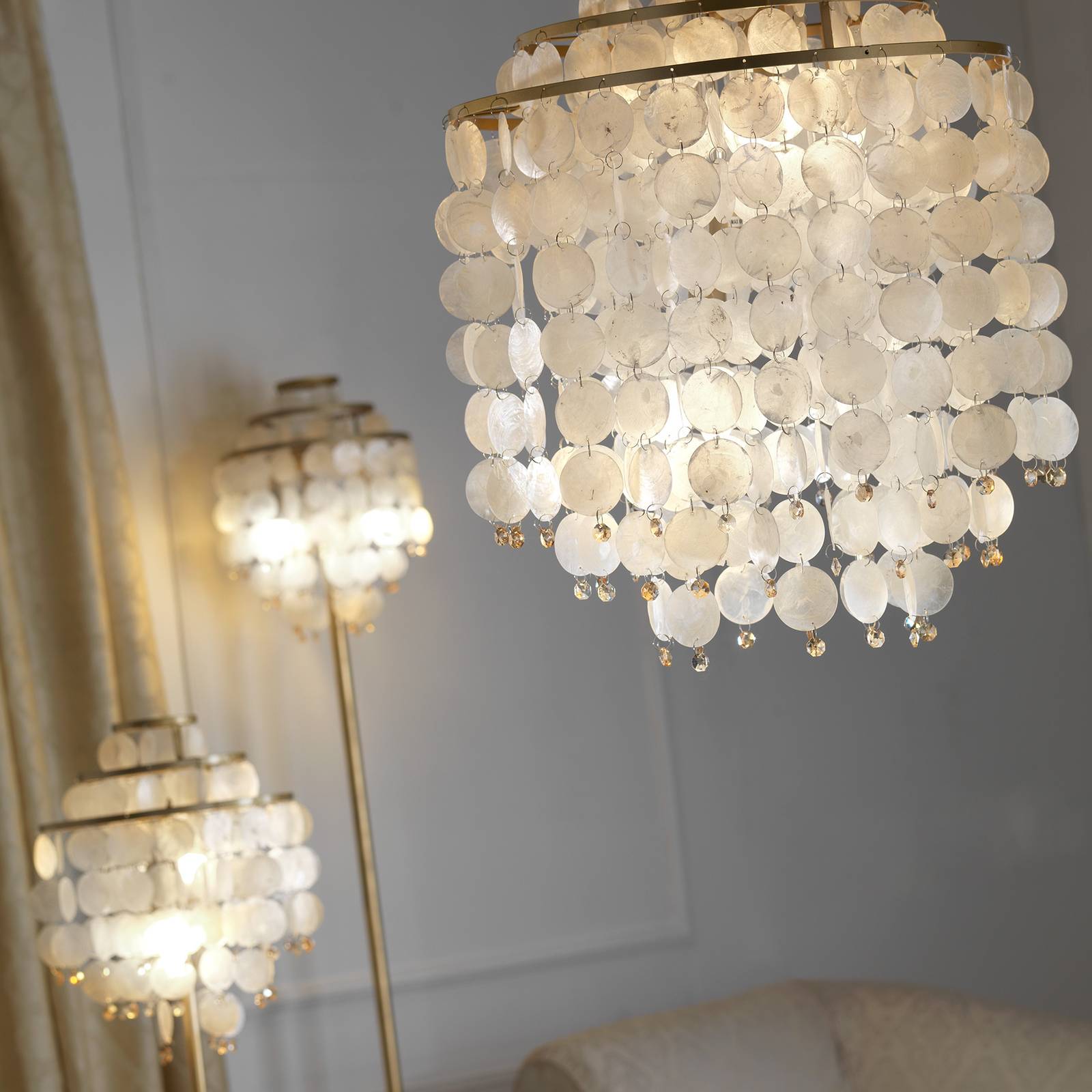 Golvlampa Ruben med pärlemor