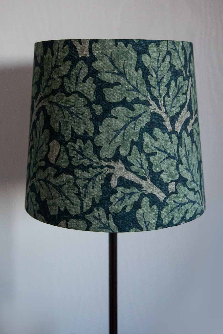 Lampskärm Sixten 25 cm Eklöv blå