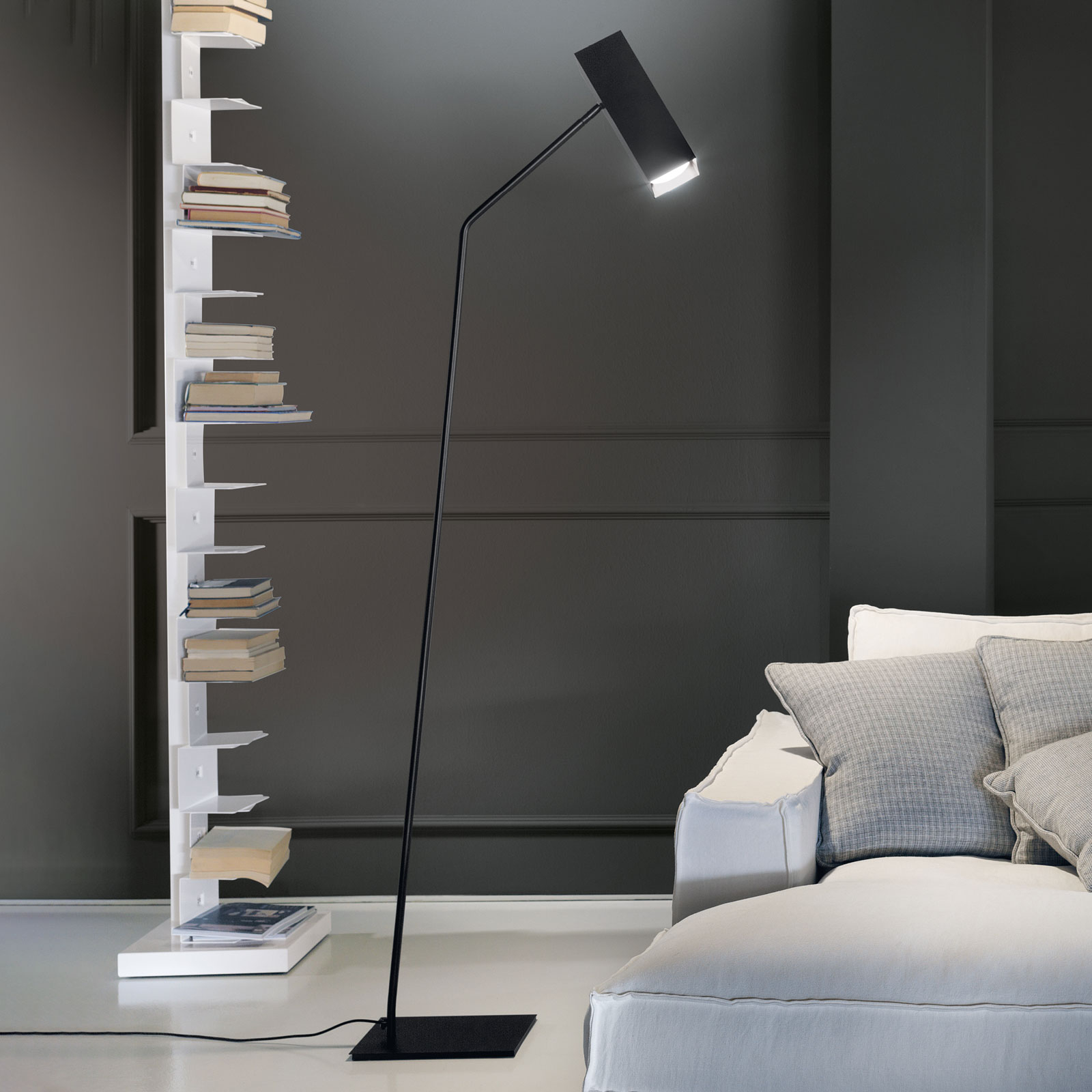 Modo Luce Dejavú golvlampa svart