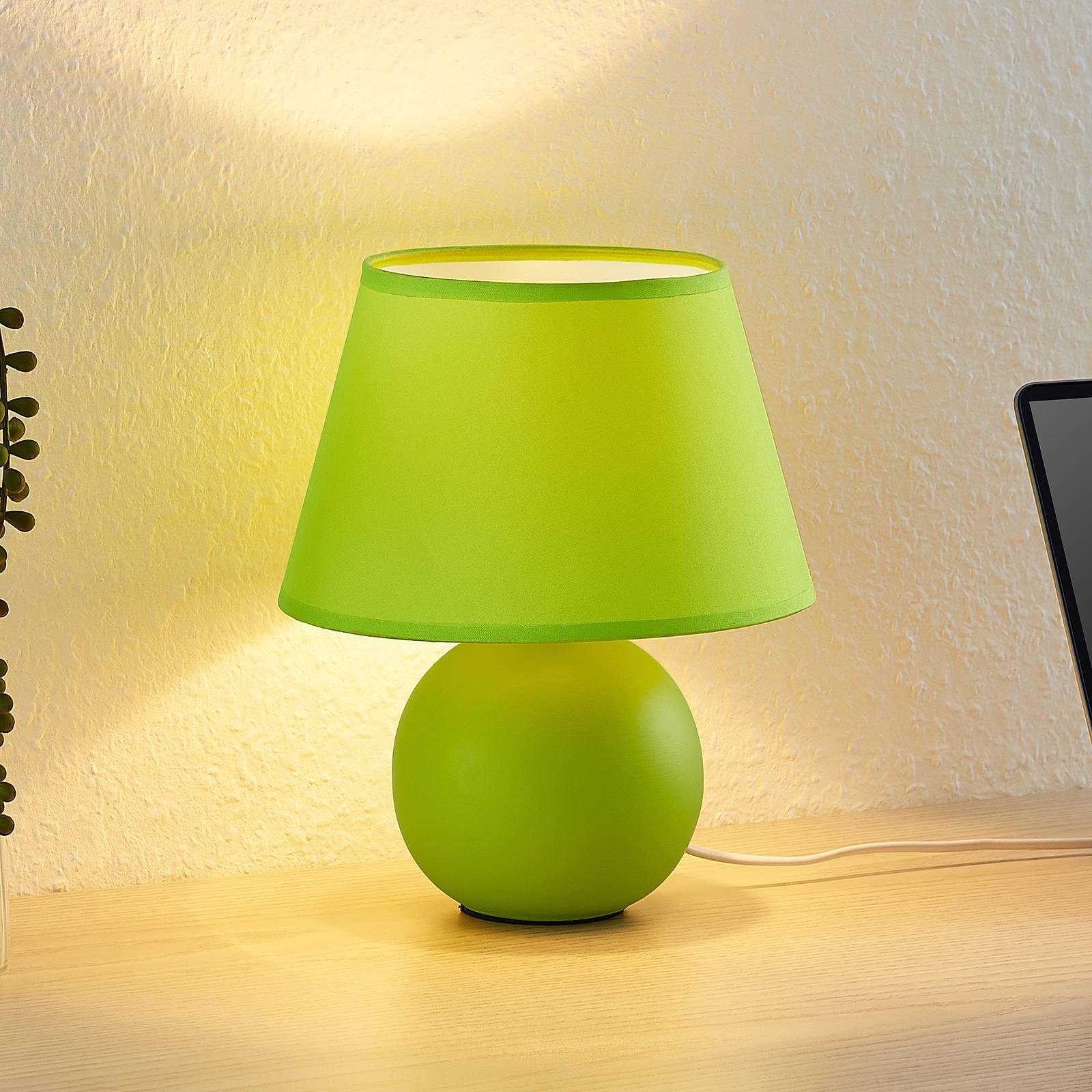 Lindby Calliota tygbordslampa, rund, ljusgrön