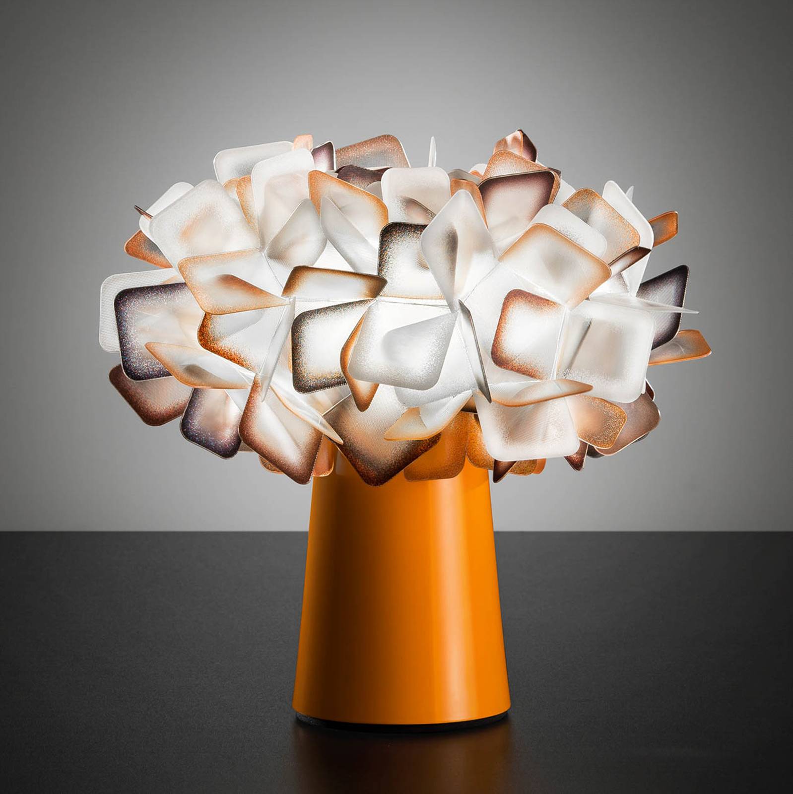 Clizia - designer-bordslampa i orange