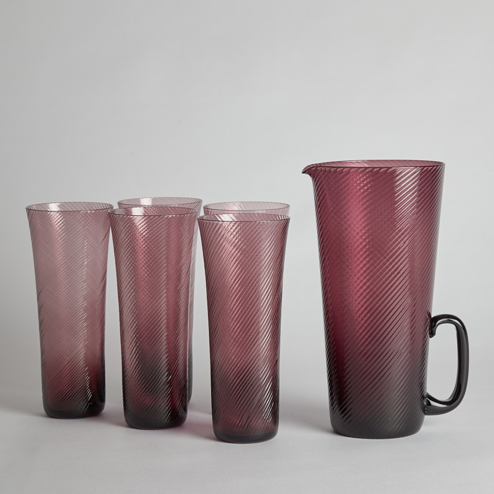 Vintage - SÅLD Violett Räfflad Kanna med 5 st glas "Snoddas" Gullaskruf