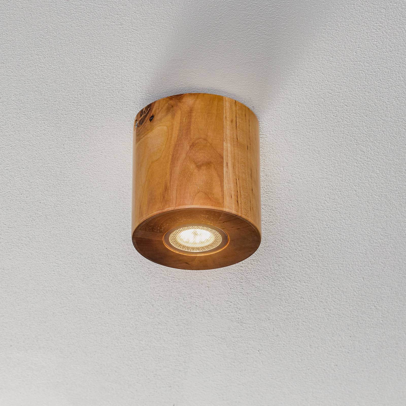 Taklampa Ara som cylinder av trä