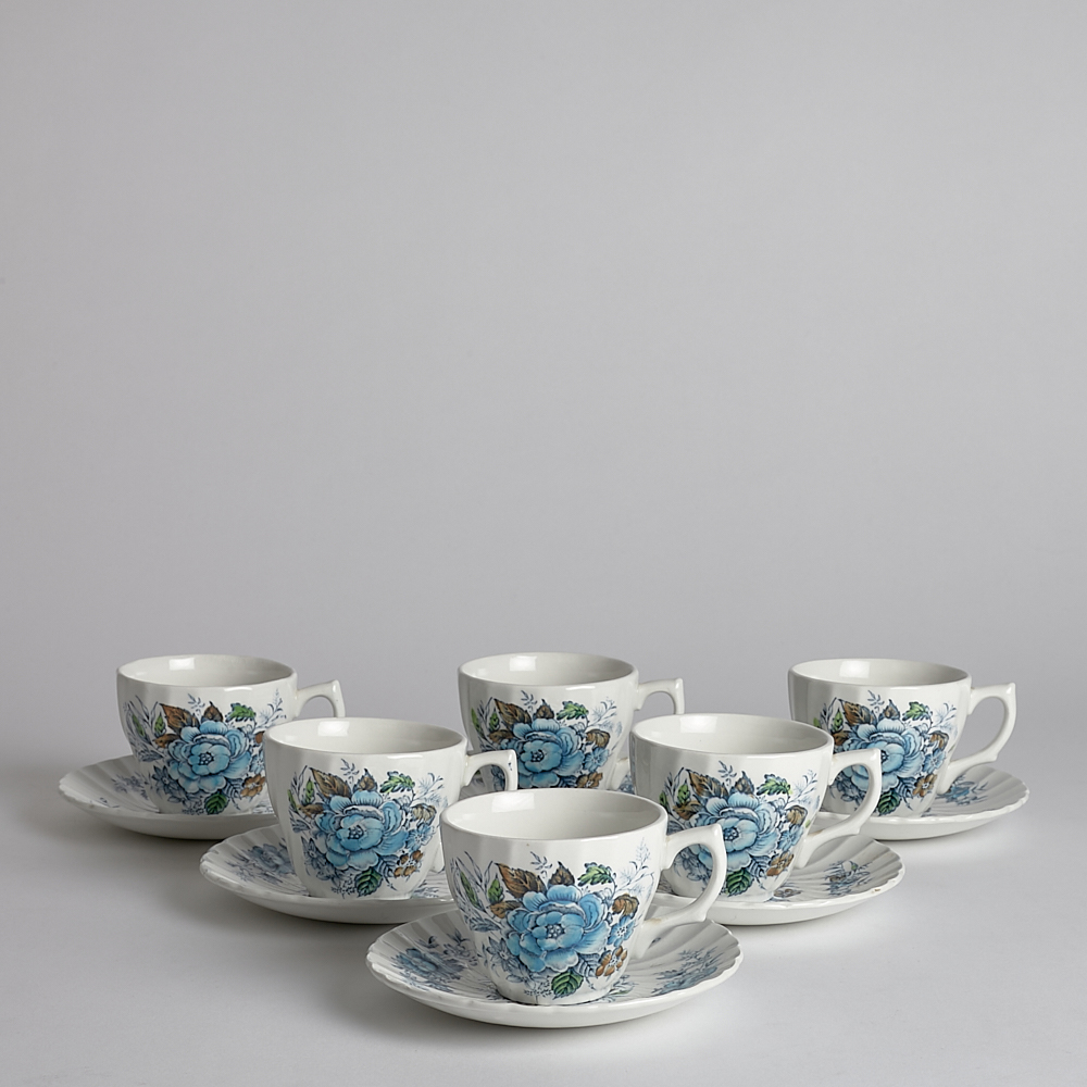 Vintage - SÅLD Staffordshire Koppar med Fat 6 st