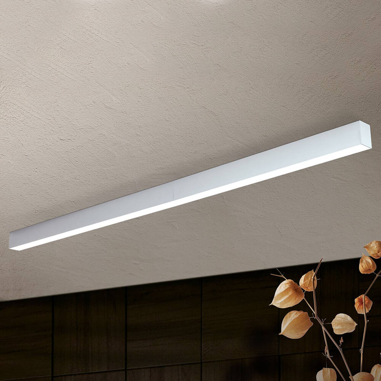 LED-taklampa Sando med upphängningsset – 114 cm