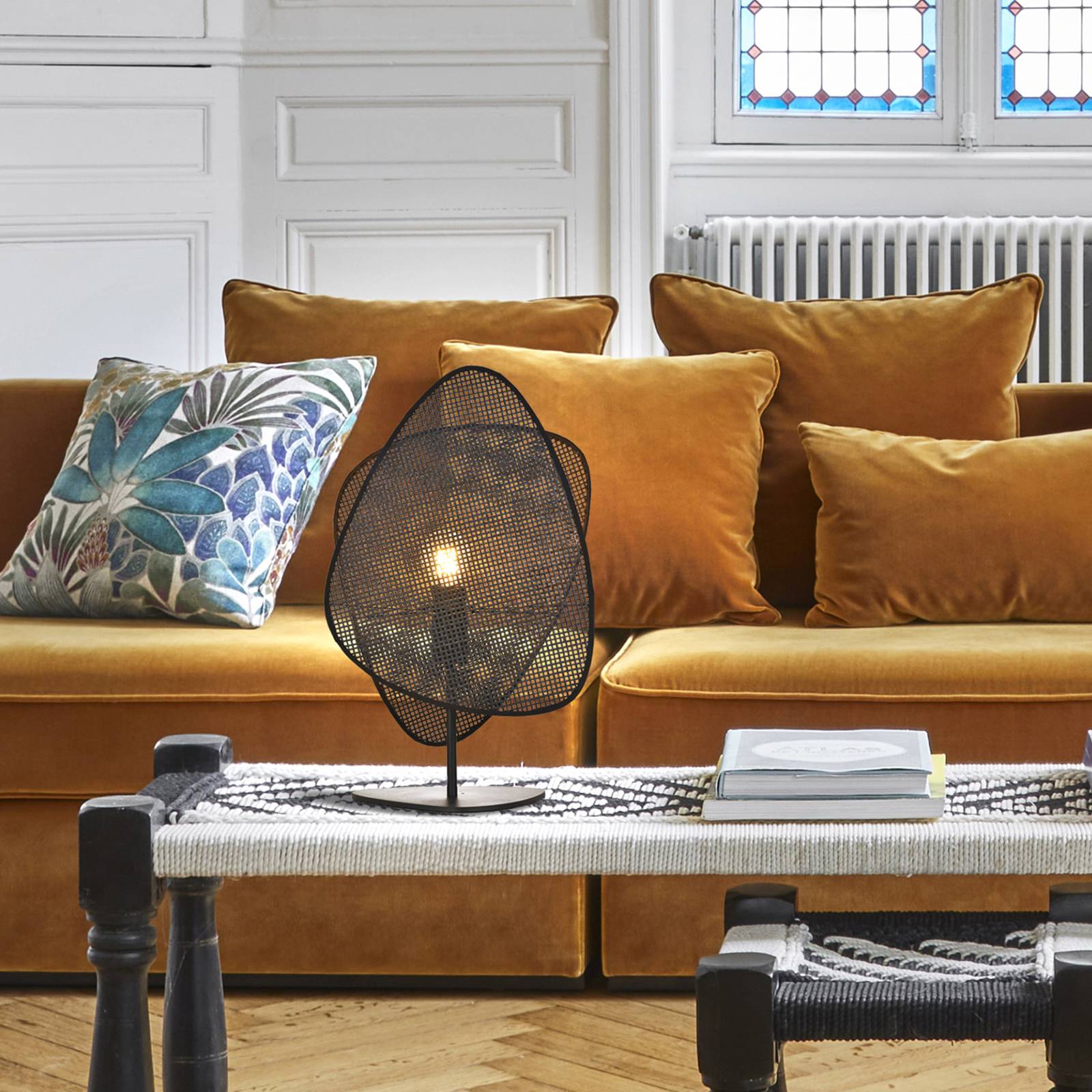 MARKET SET Screen bordslampa, svart