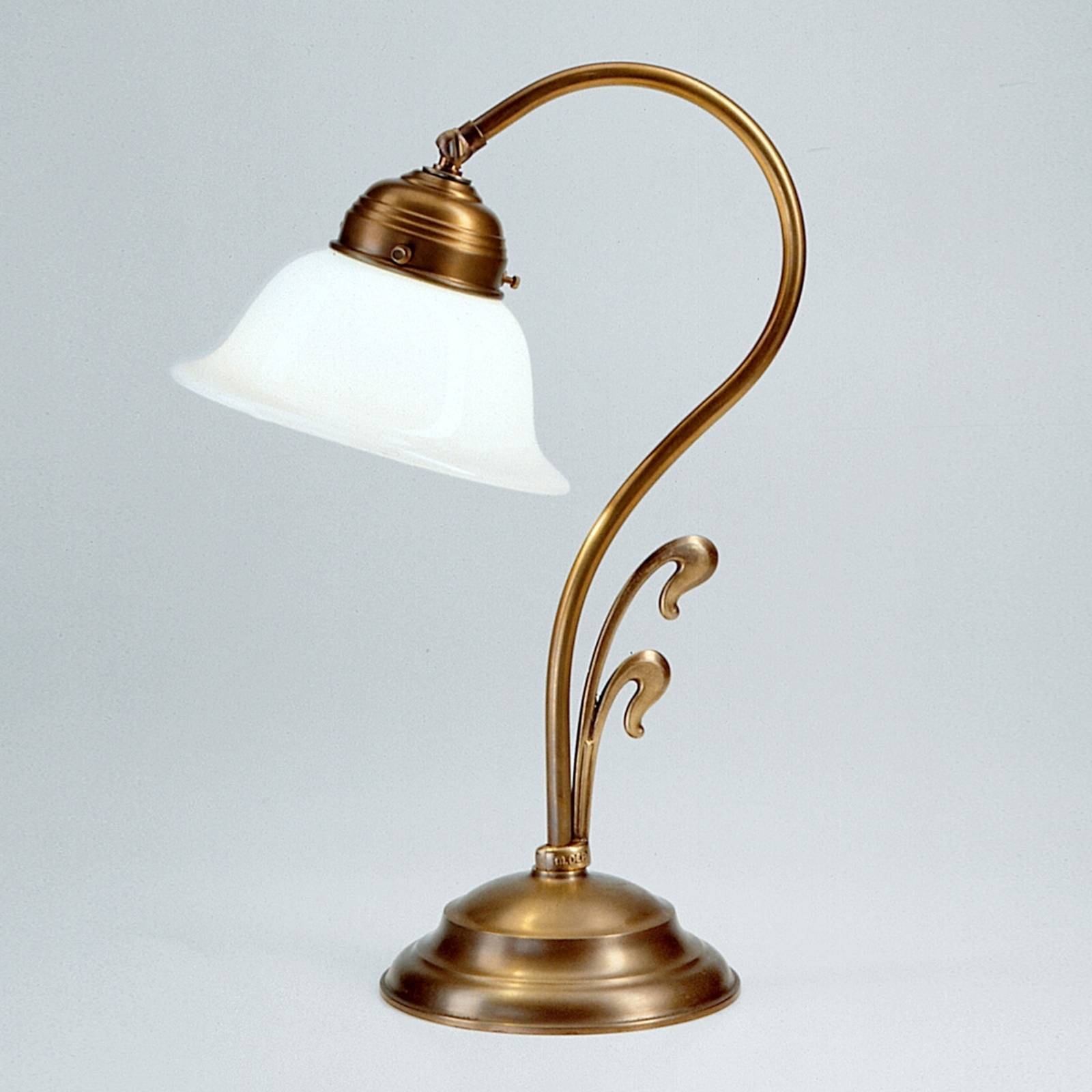Svängd bordslampa Hannelore