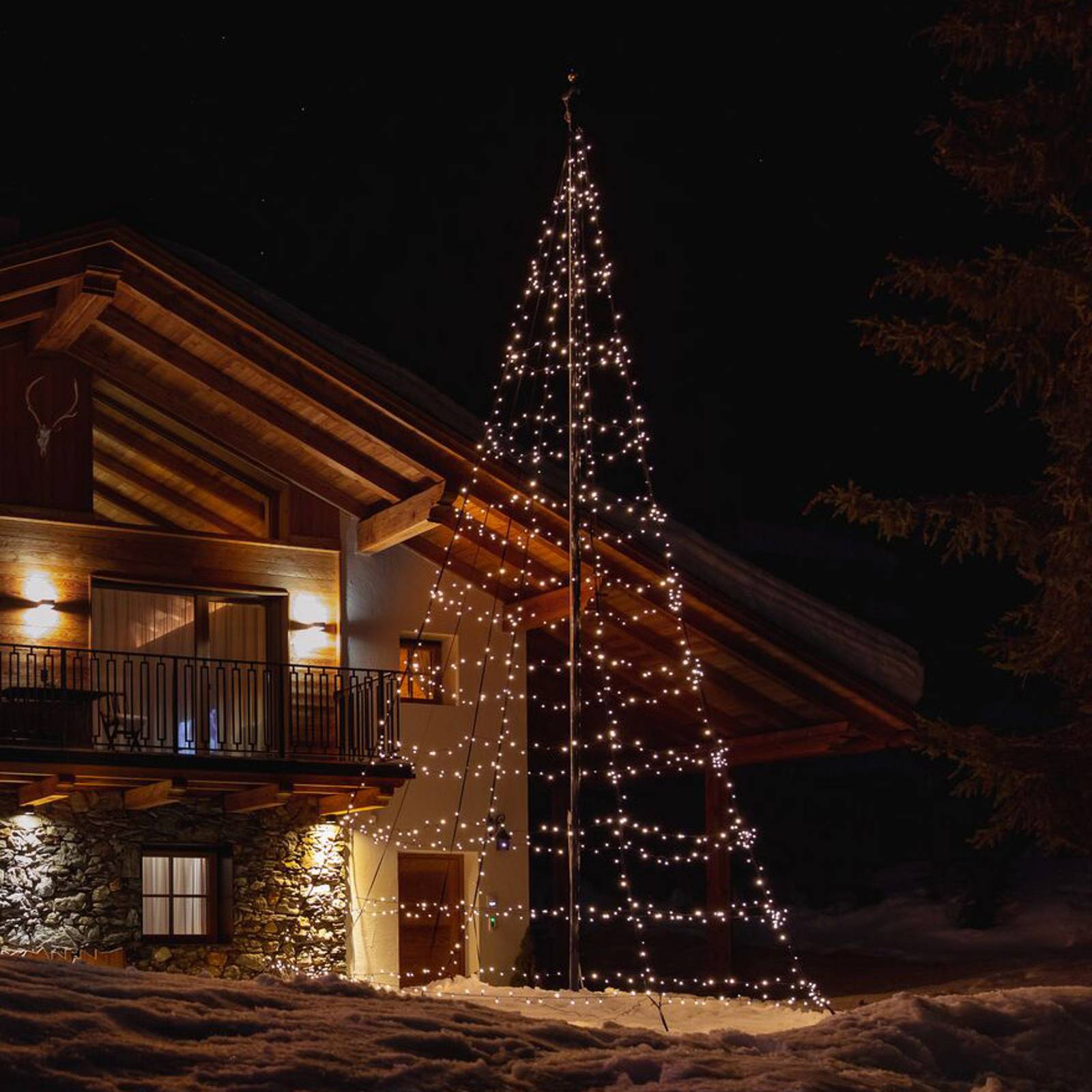 Twinkly Light Tree för utomhus, RGBW, höjd 300 cm