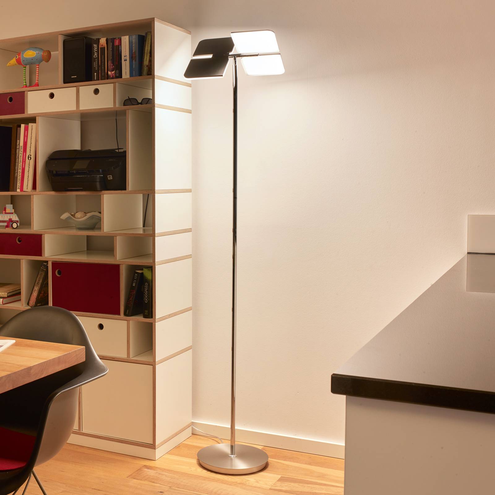 BANKAMP Quadrifoglio LED-golvlampa, 2 700-6 500 K