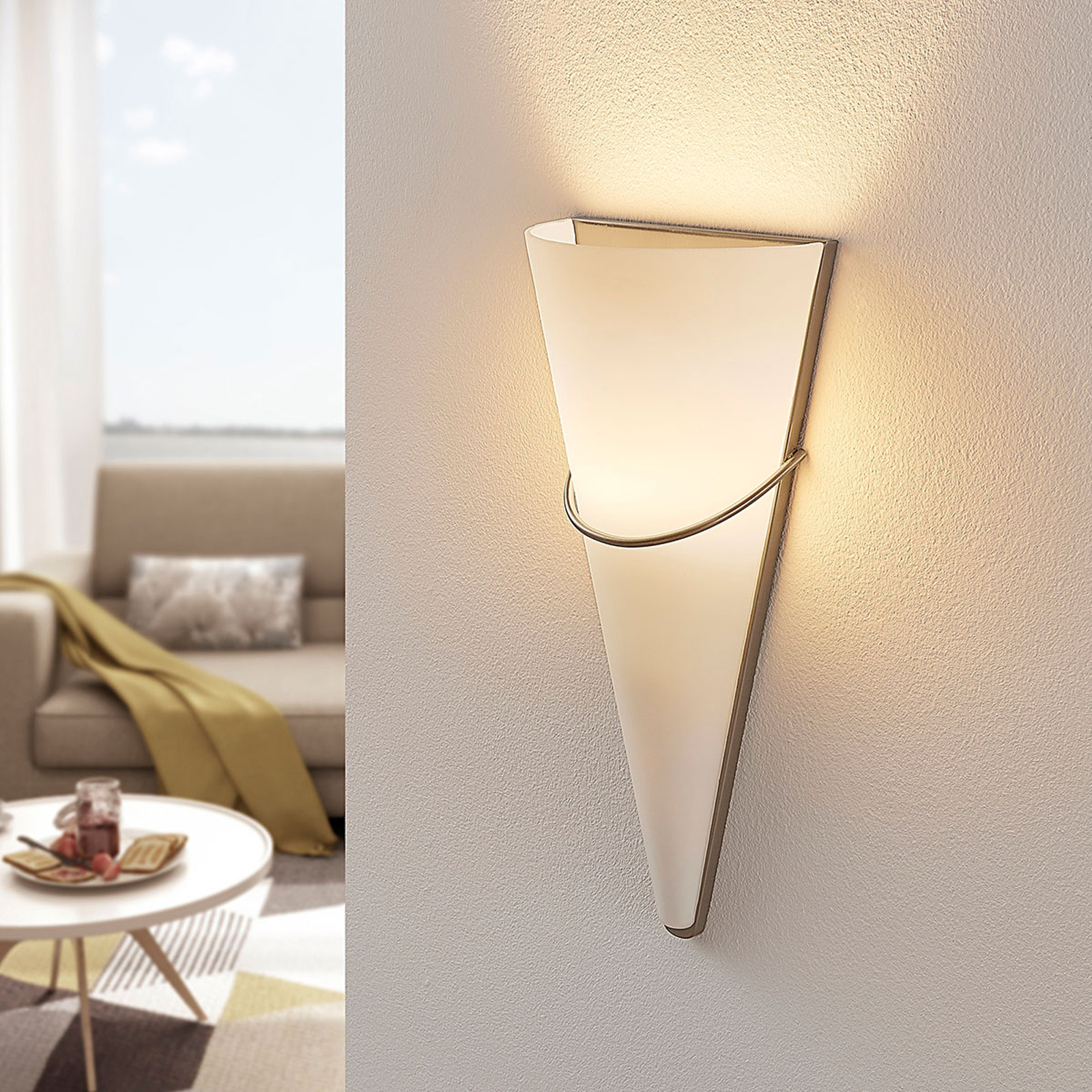 LED-vägglampa Melek med opalglas, satinerat nickel
