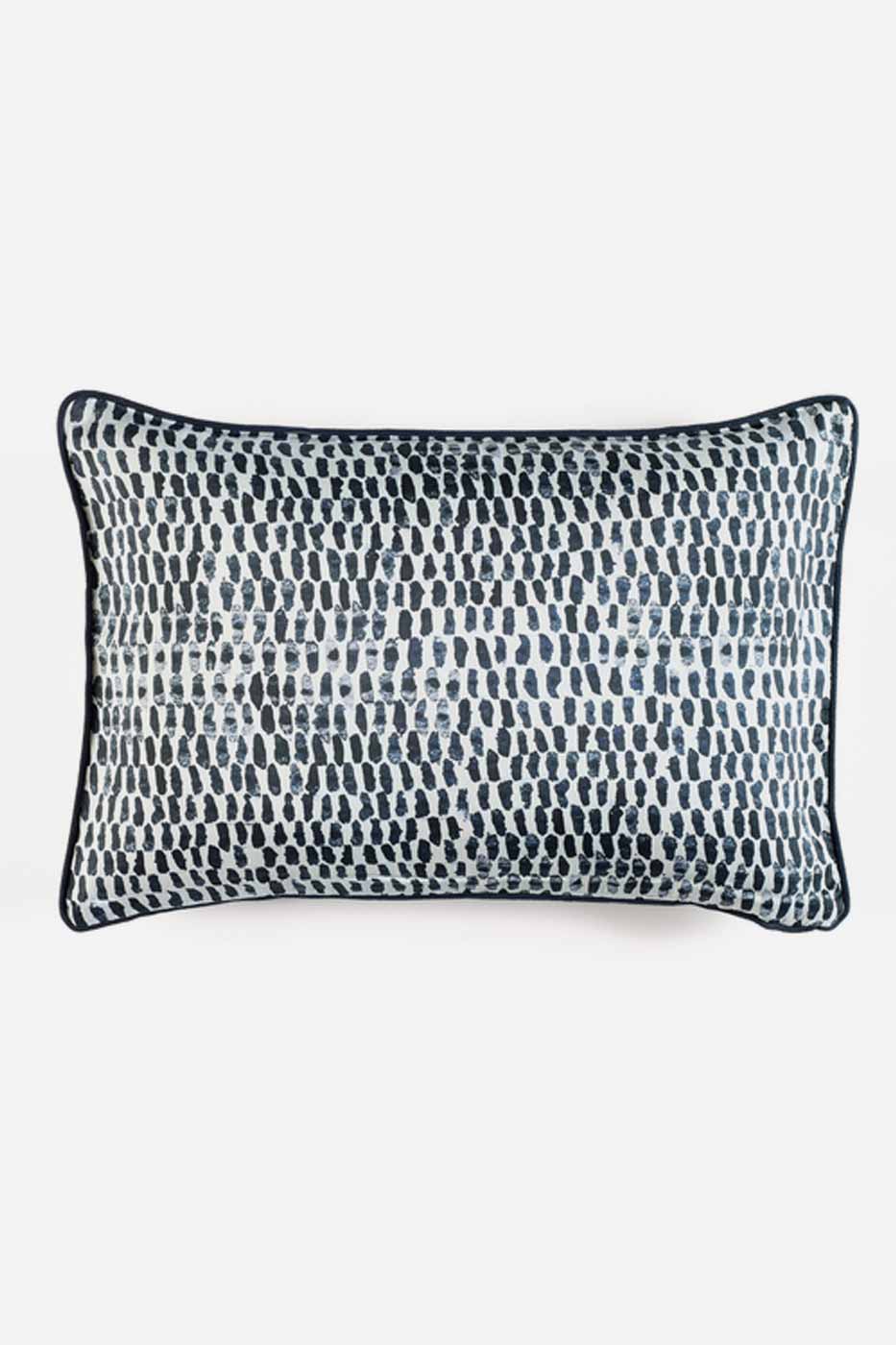 Kuddfodral Soria Noir 30x45 cm