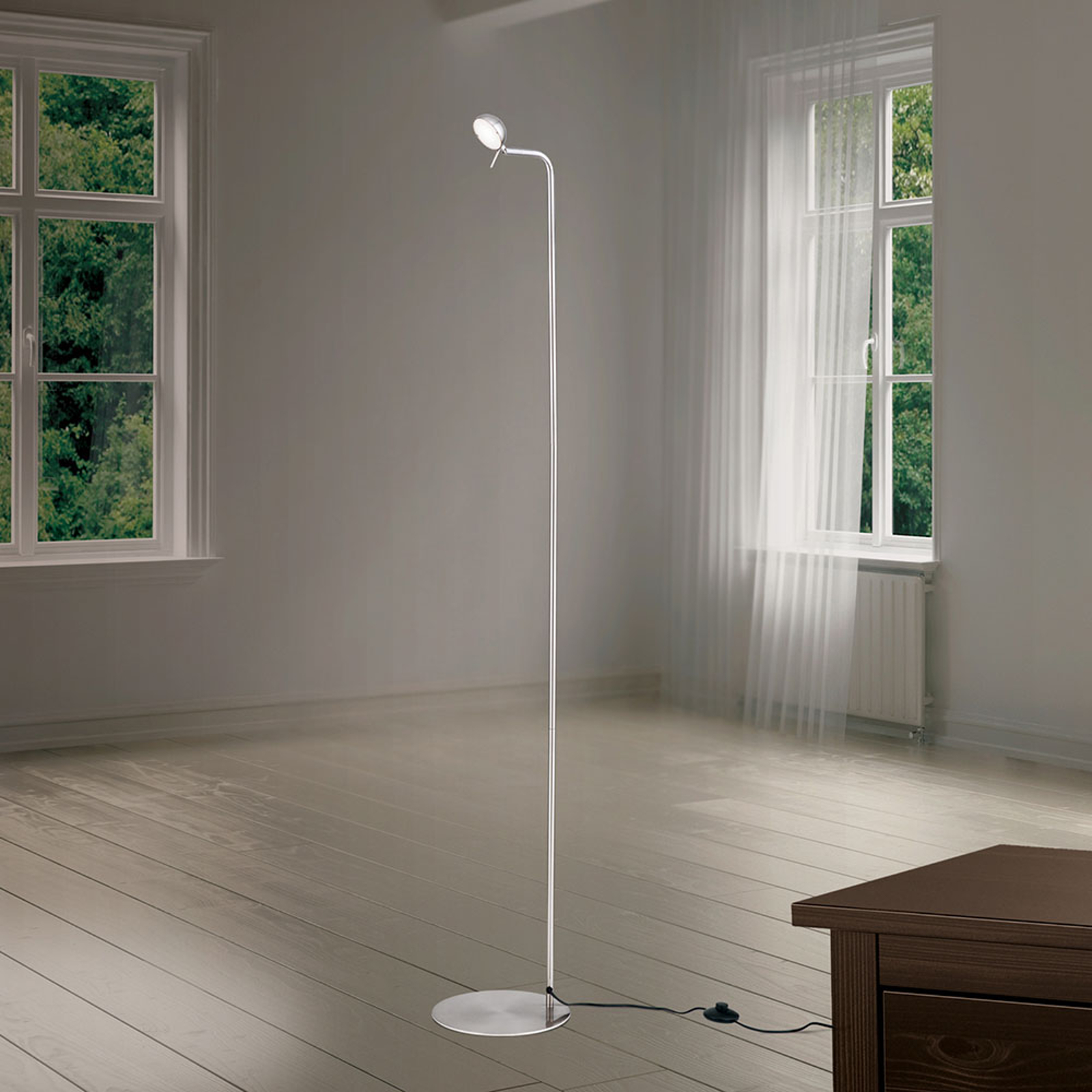 LED-golvlampa Student med lutbart huvud