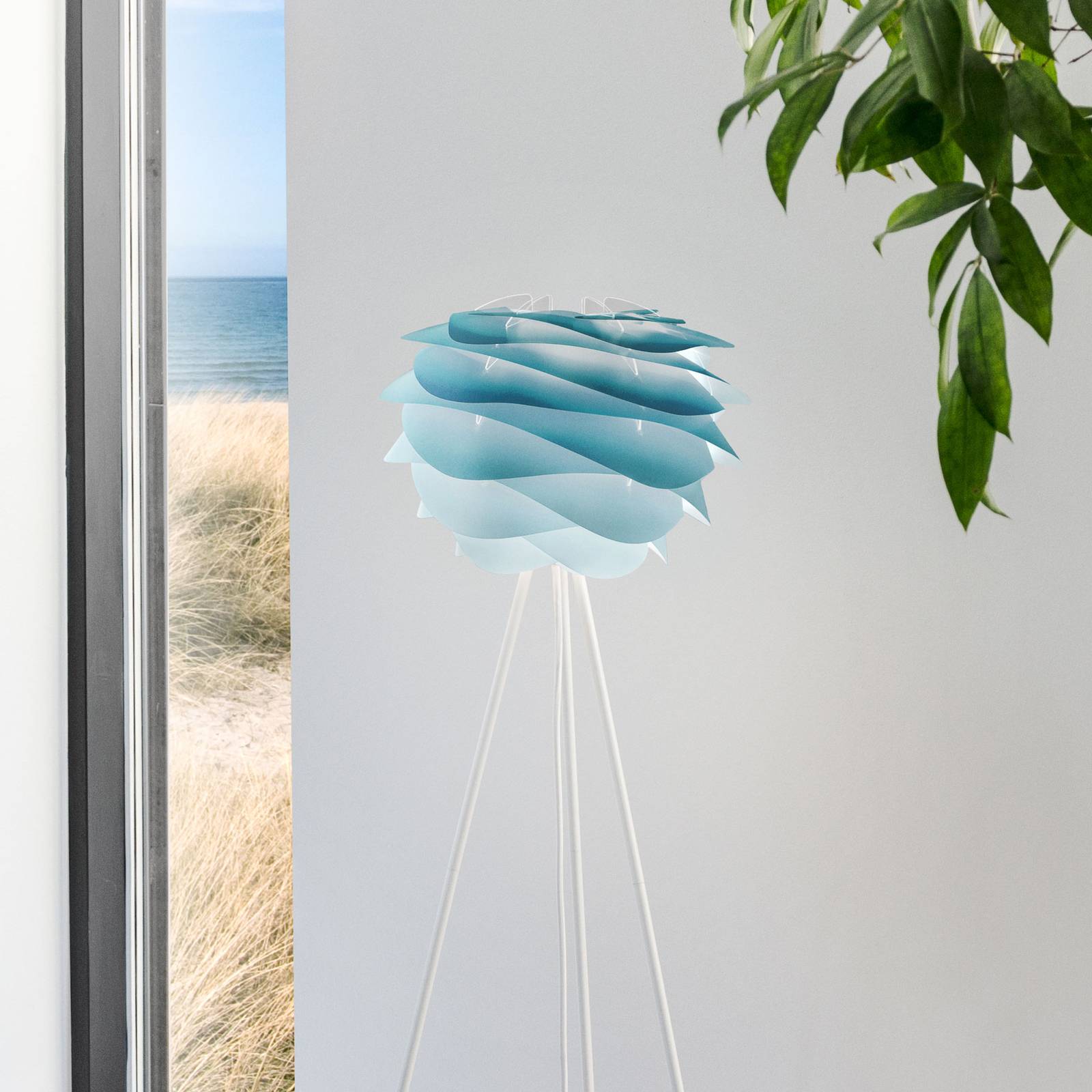 UMAGE Carmina Mini golvlampa blå/tripod vit