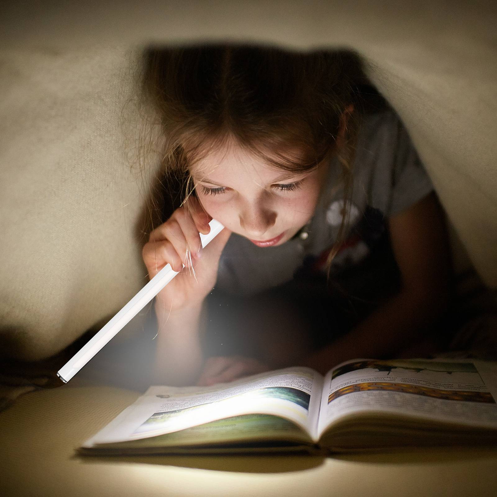 LED-golvlampa Everywhere, USB med batteri, vit