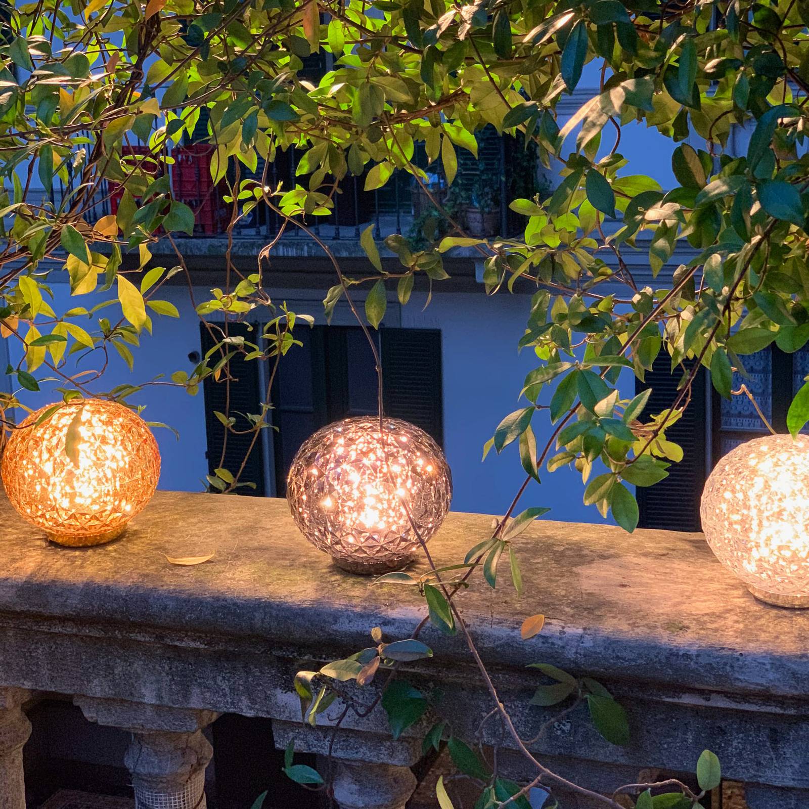 Kartell Mini Planet batteribordslampa, gul