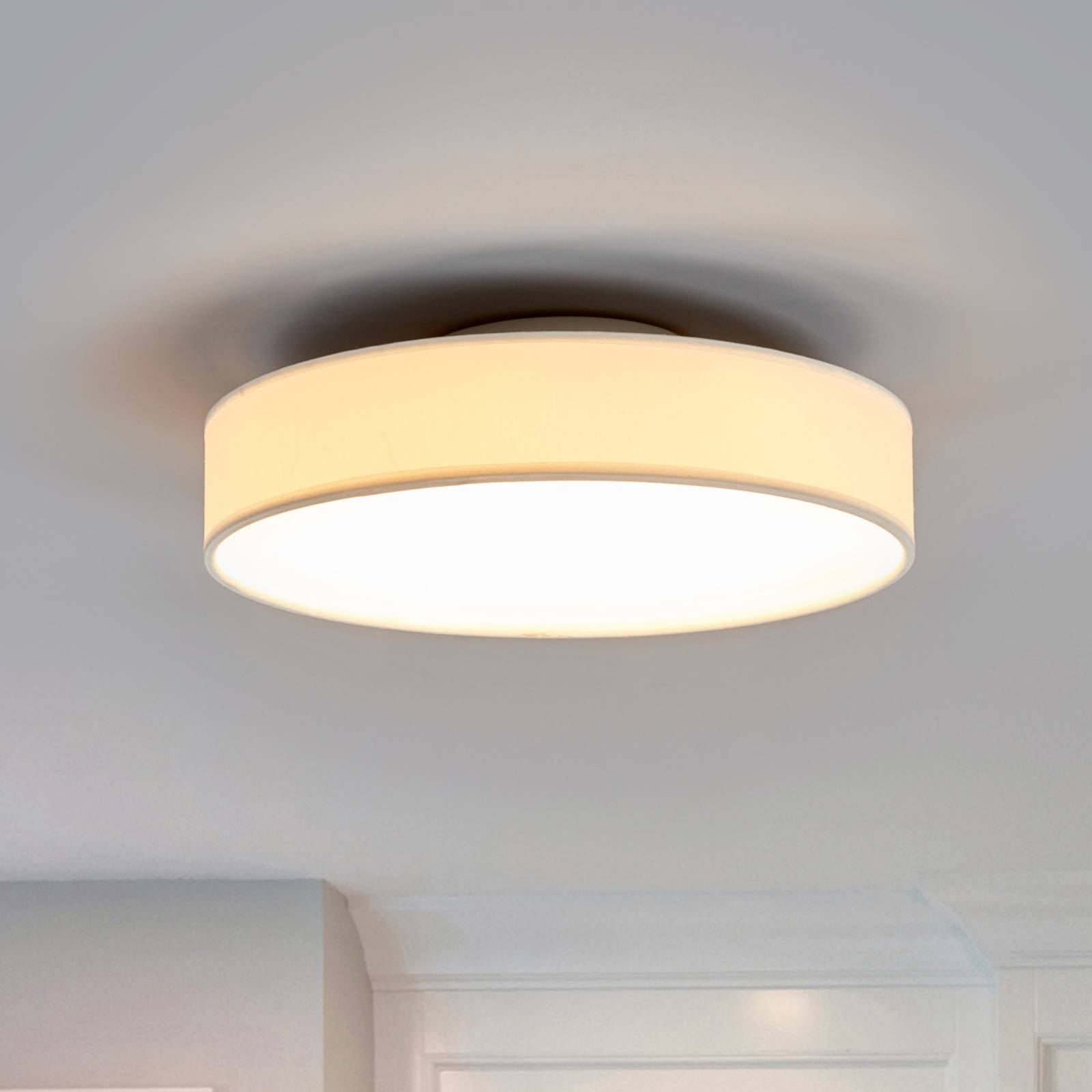 LED-taklampa Saira i textil, 30 cm, vit