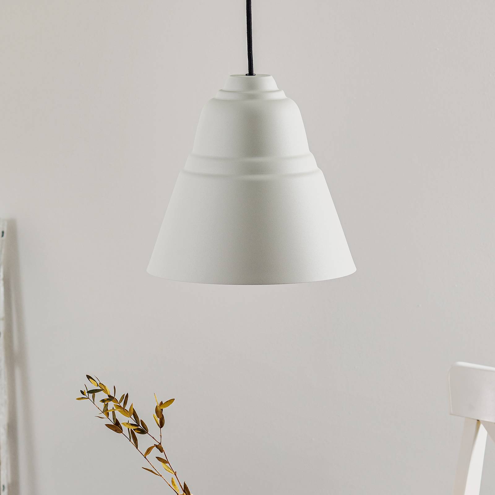 Hänglampa Relief med metallskärm, vit