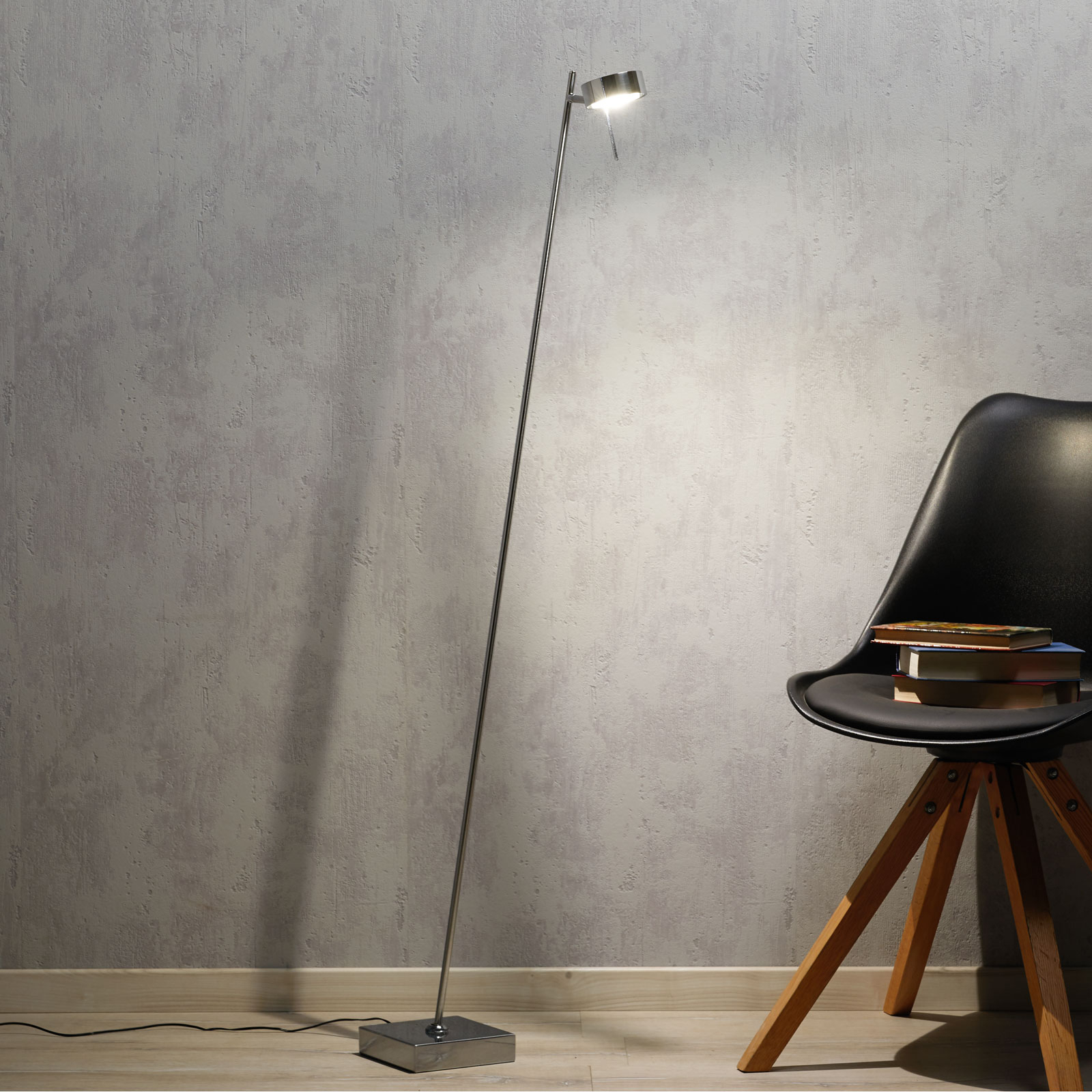 LED-golvlampa Bling med dimmer 1-lampa krom