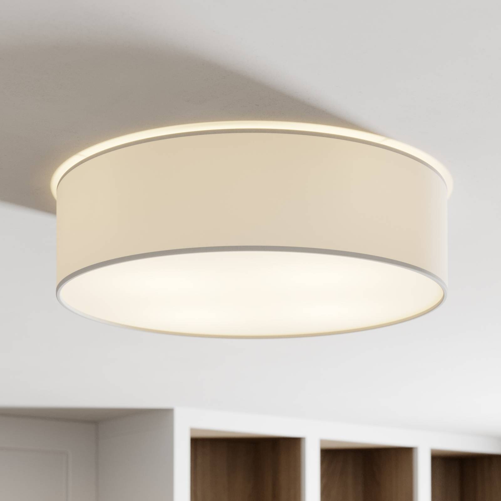 Taklampa Cassy med bländare, vit, Ø 48 cm