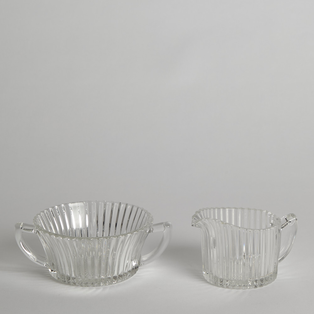 Vintage - SÅLD Gräddkanna och Sockerskål Pressade Glas
