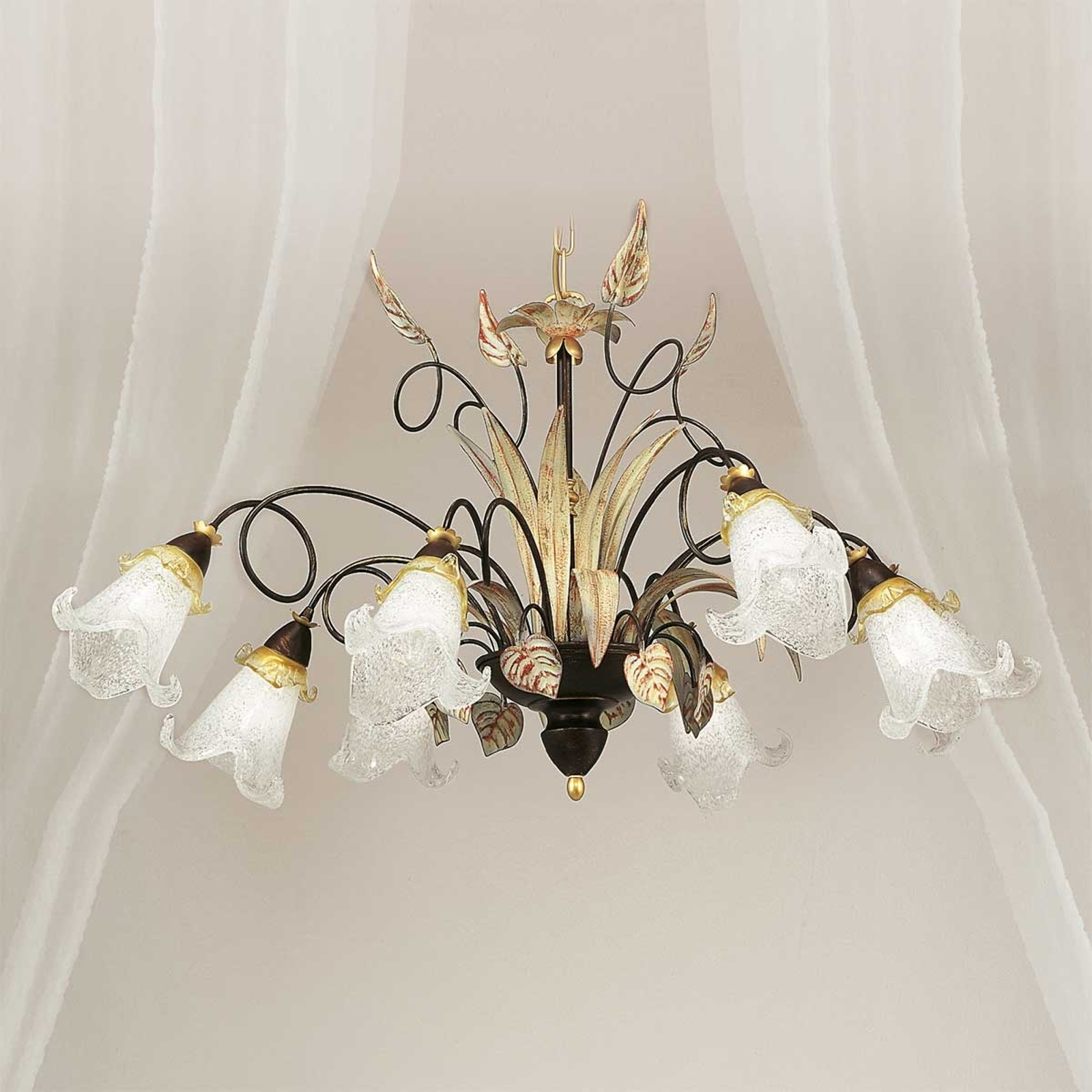 Floral taklampa Giuseppe med 8 ljuskällor