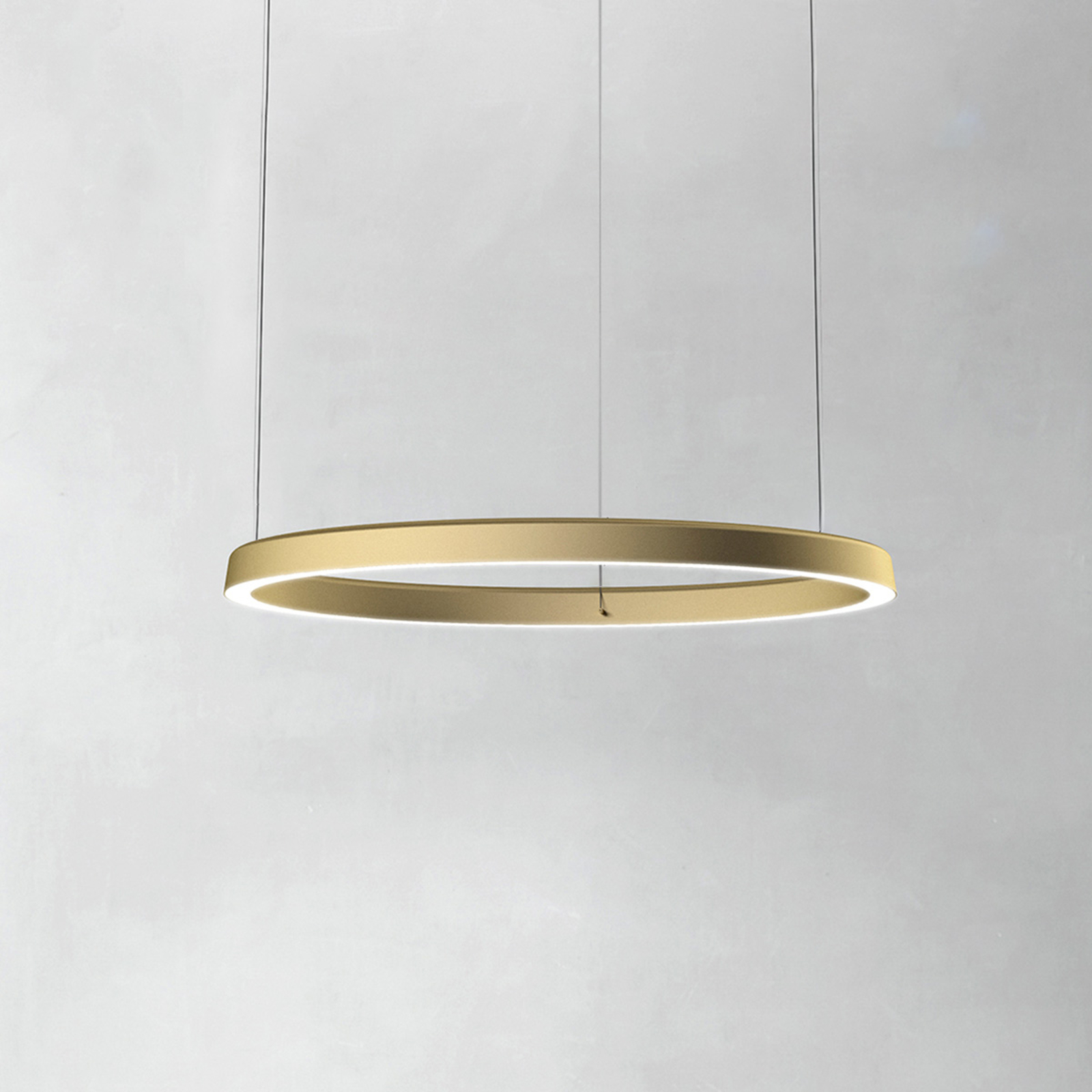 Luceplan Compendium Circle 72 cm, mässing