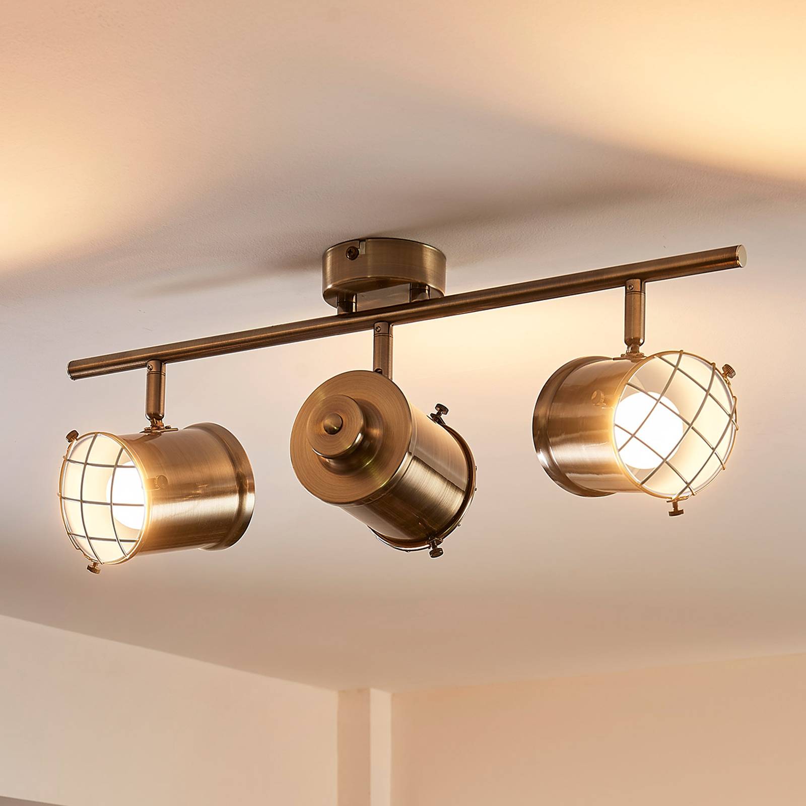 Easydim-taklampa Ebbi med LED-lampor, tre lampor