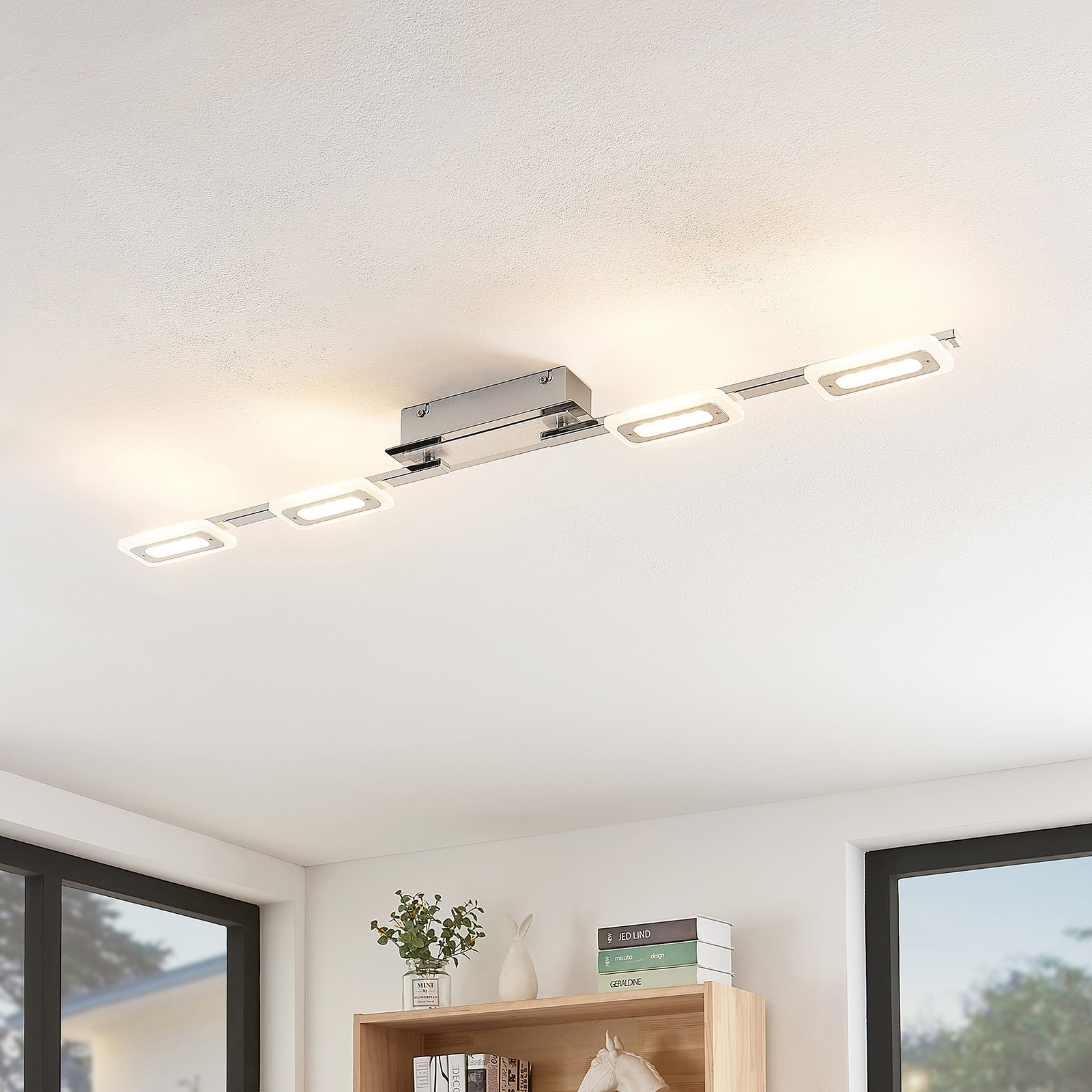 Lindby Silvanos LED-taklampa i krom, 4 lampor