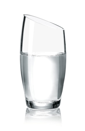 Vattenglas