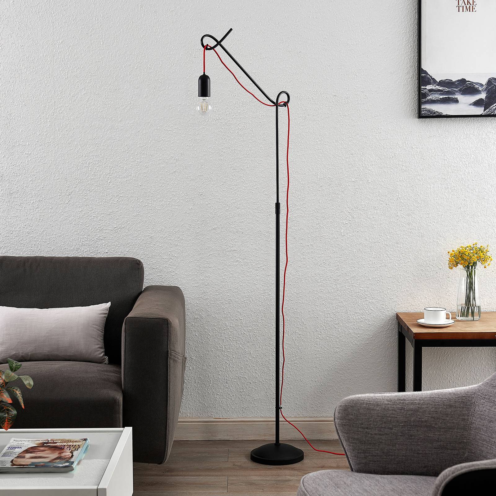 Lucande Jorna golvlampa i svart, röd kabel
