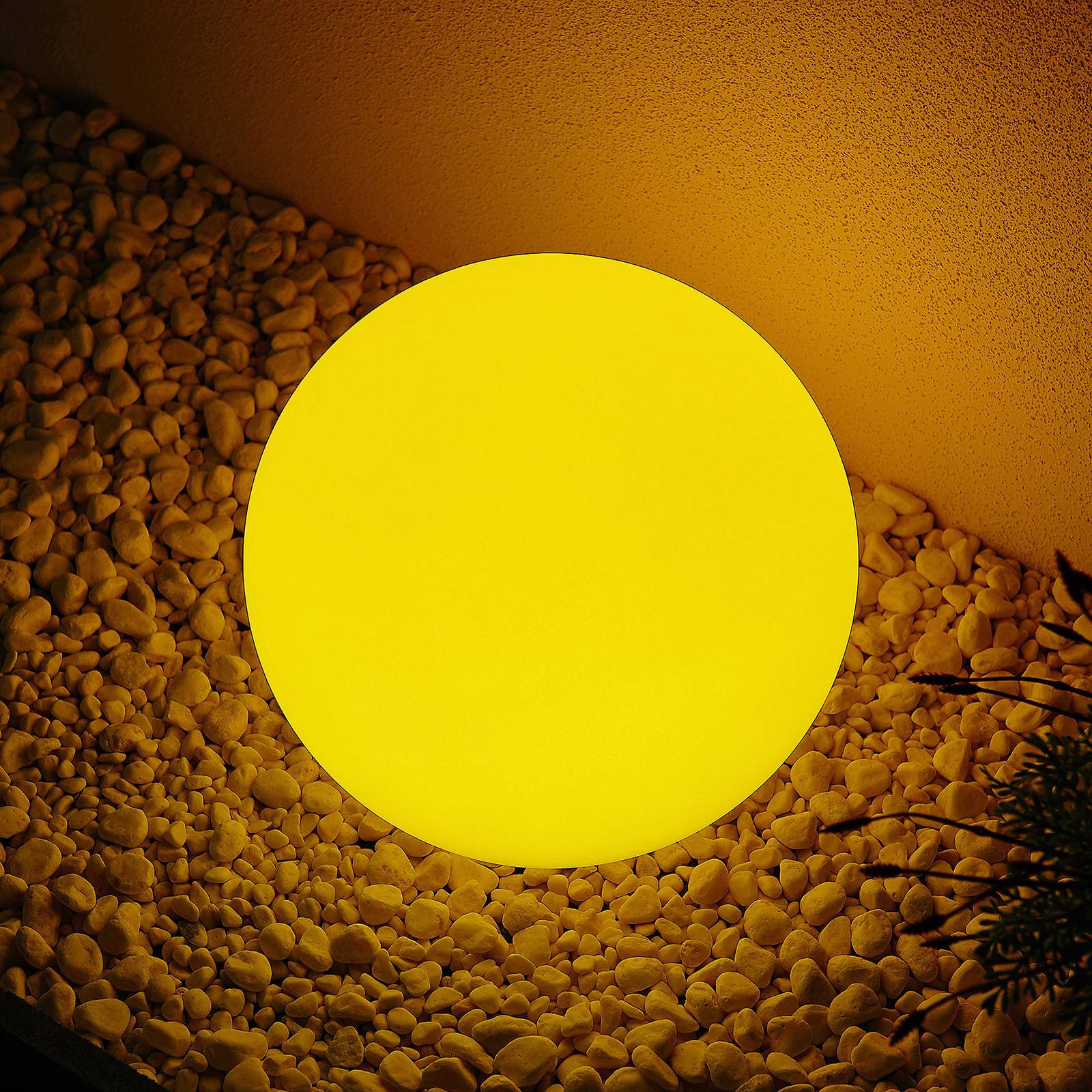 Lindby Yohan RGB-solcellslampa, 30 cm