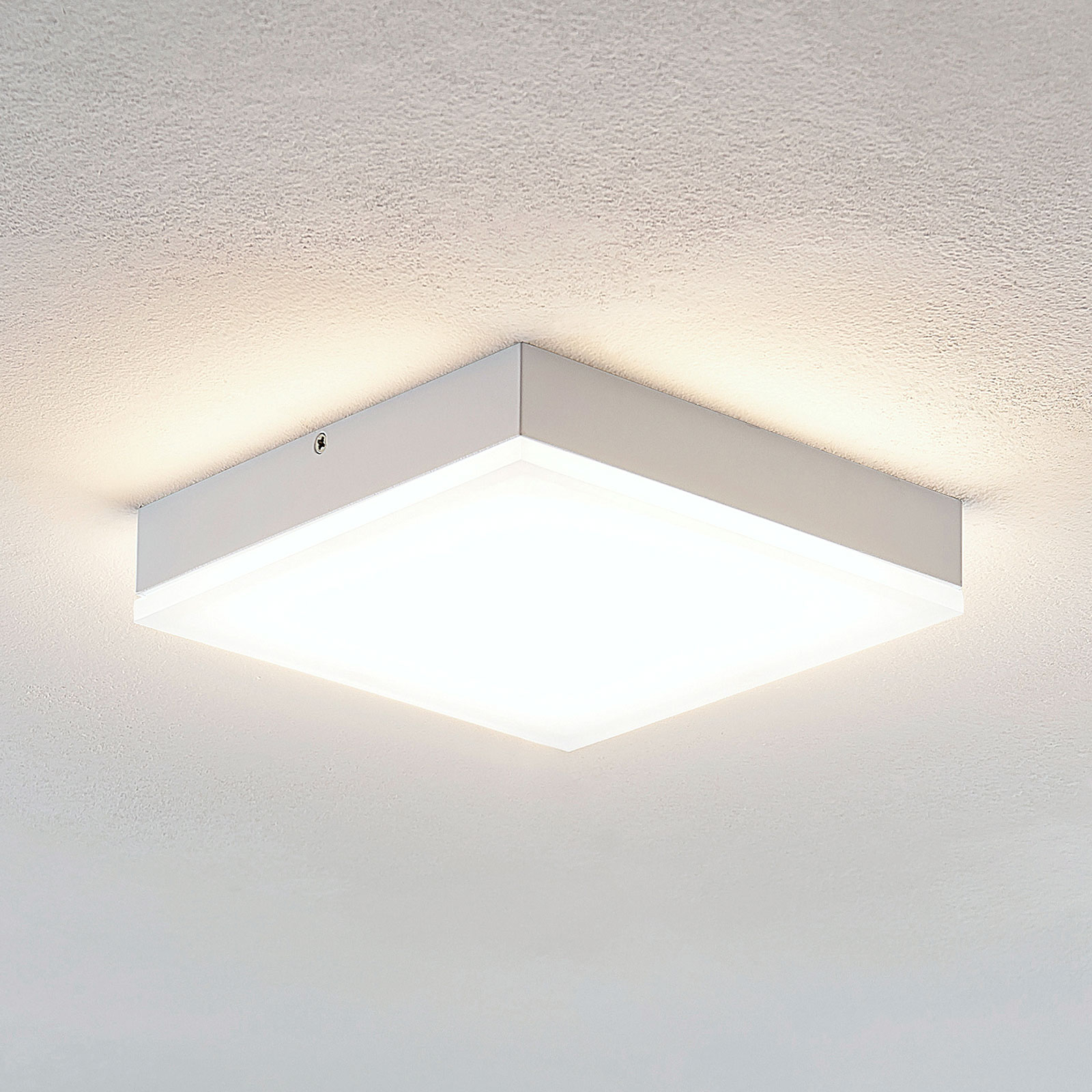 Lindby Tamito LED-taklampa, vit, 20 cm